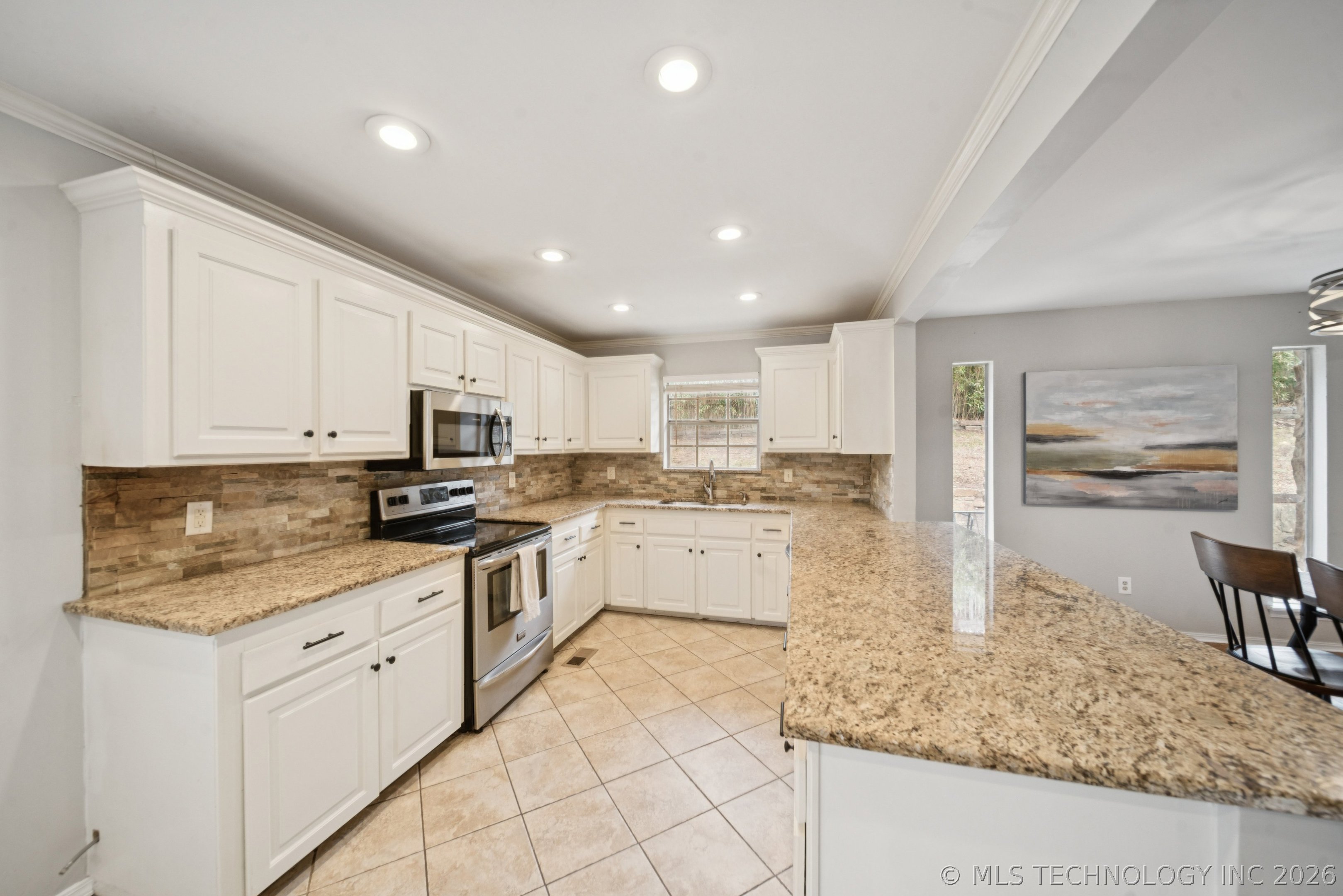 8321 S Sandusky Avenue Property Photo 14