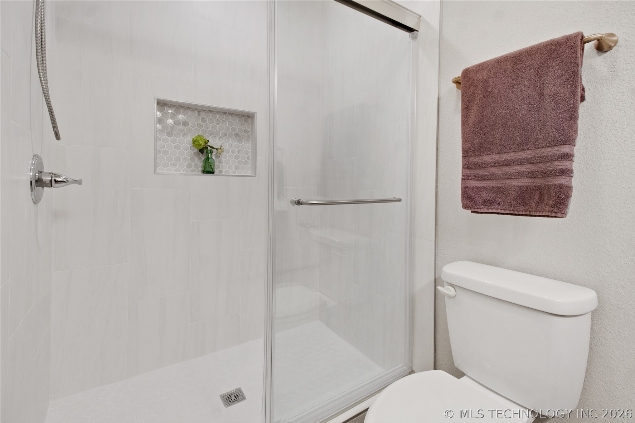 1114 N Osage Avenue Property Photo 13