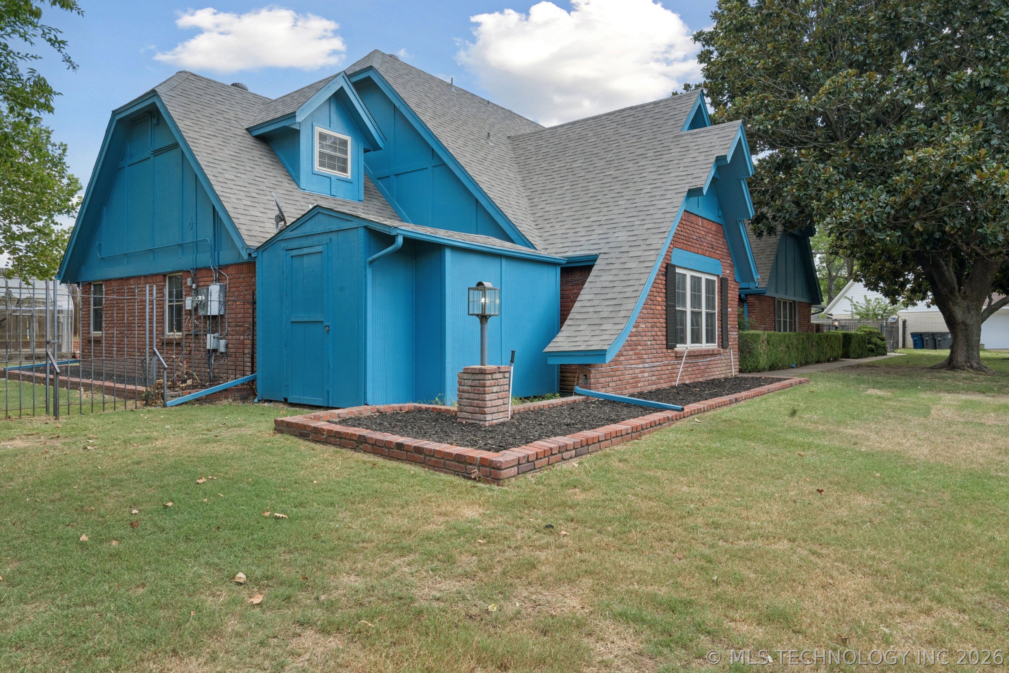7021 E 66th Place Property Photo 2