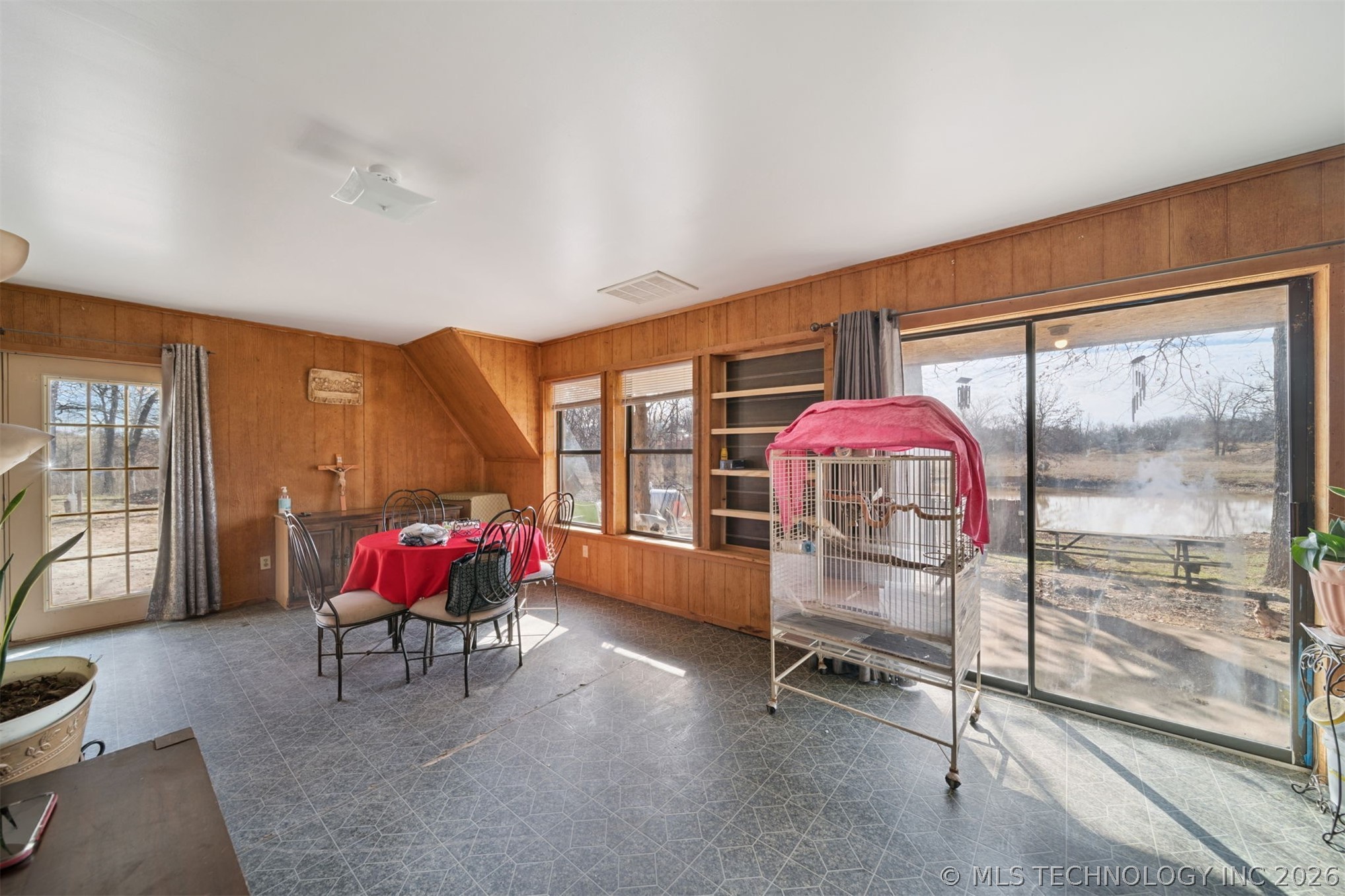 52469 W Highway 16 Highway Property Photo 6