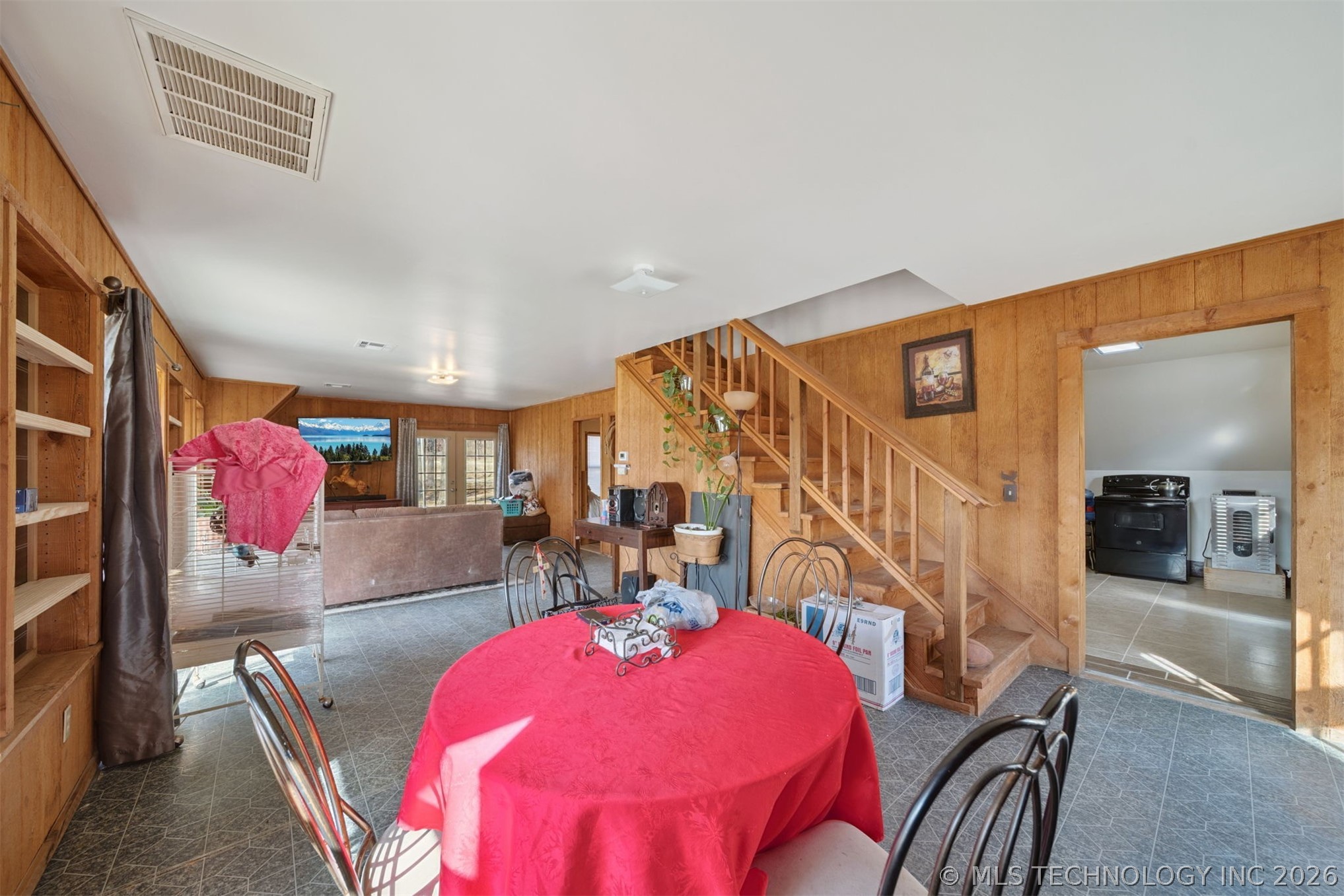 52469 W Highway 16 Highway Property Photo 8