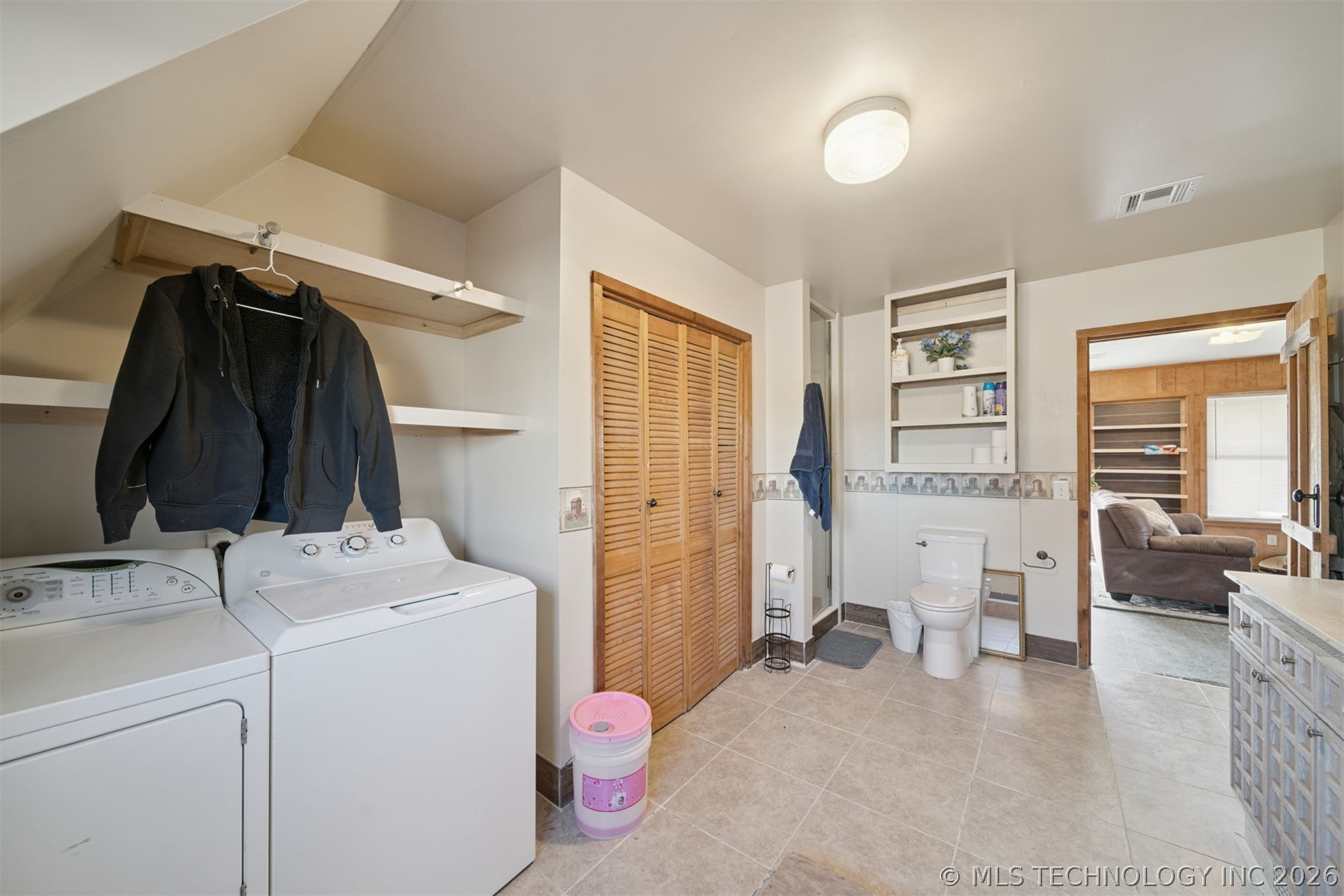 52469 W Highway 16 Highway Property Photo 13