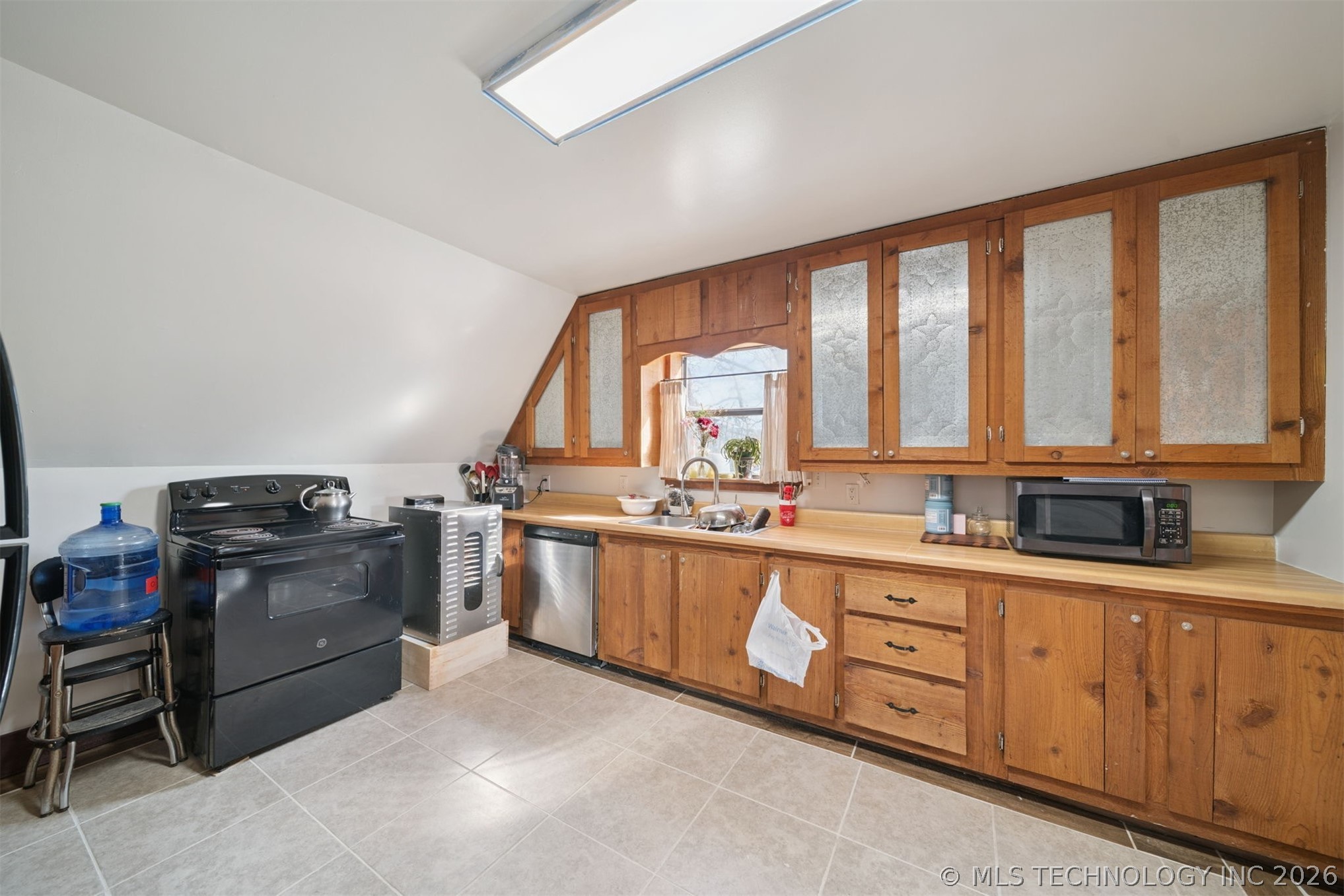 52469 W Highway 16 Highway Property Photo 19