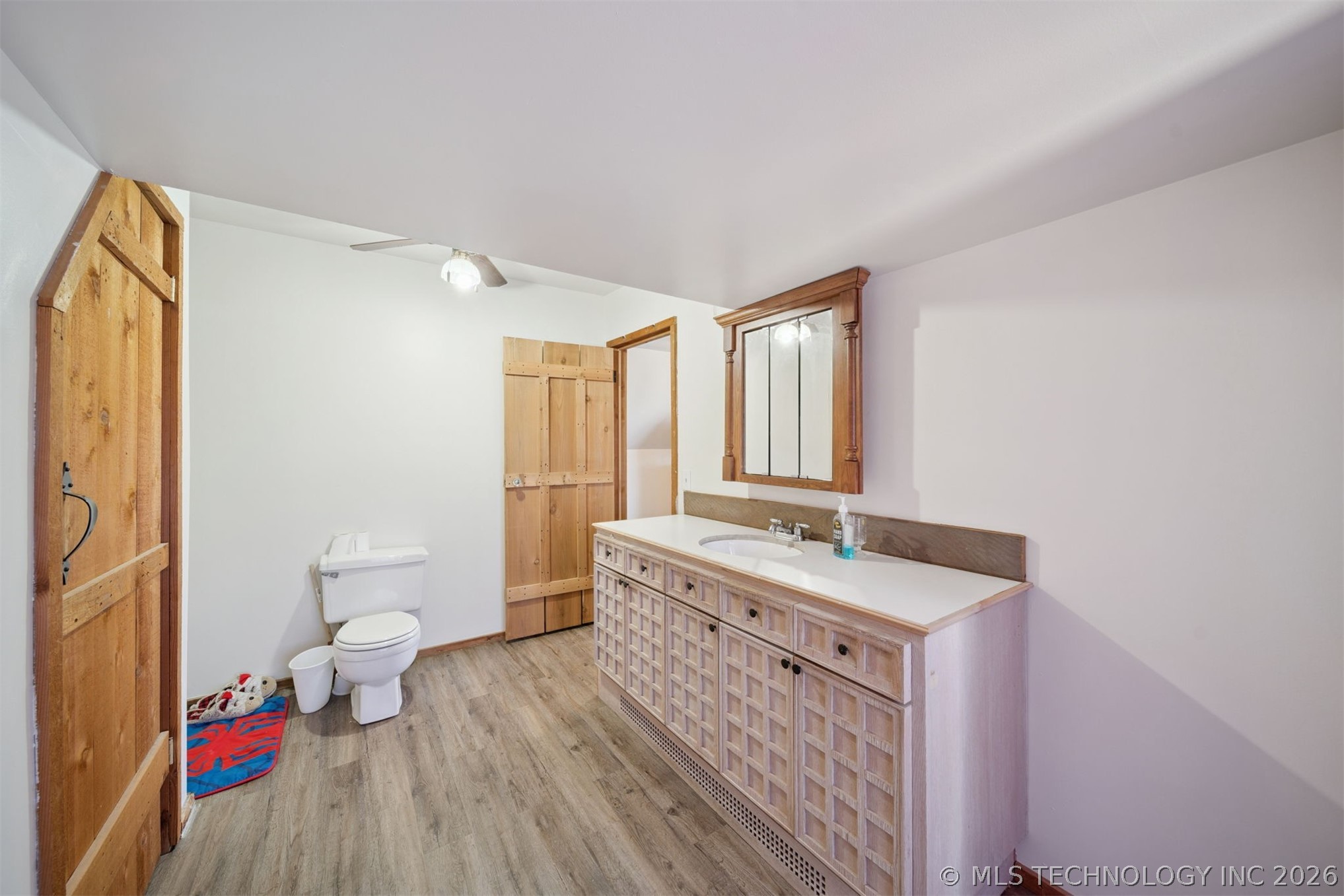 52469 W Highway 16 Highway Property Photo 20