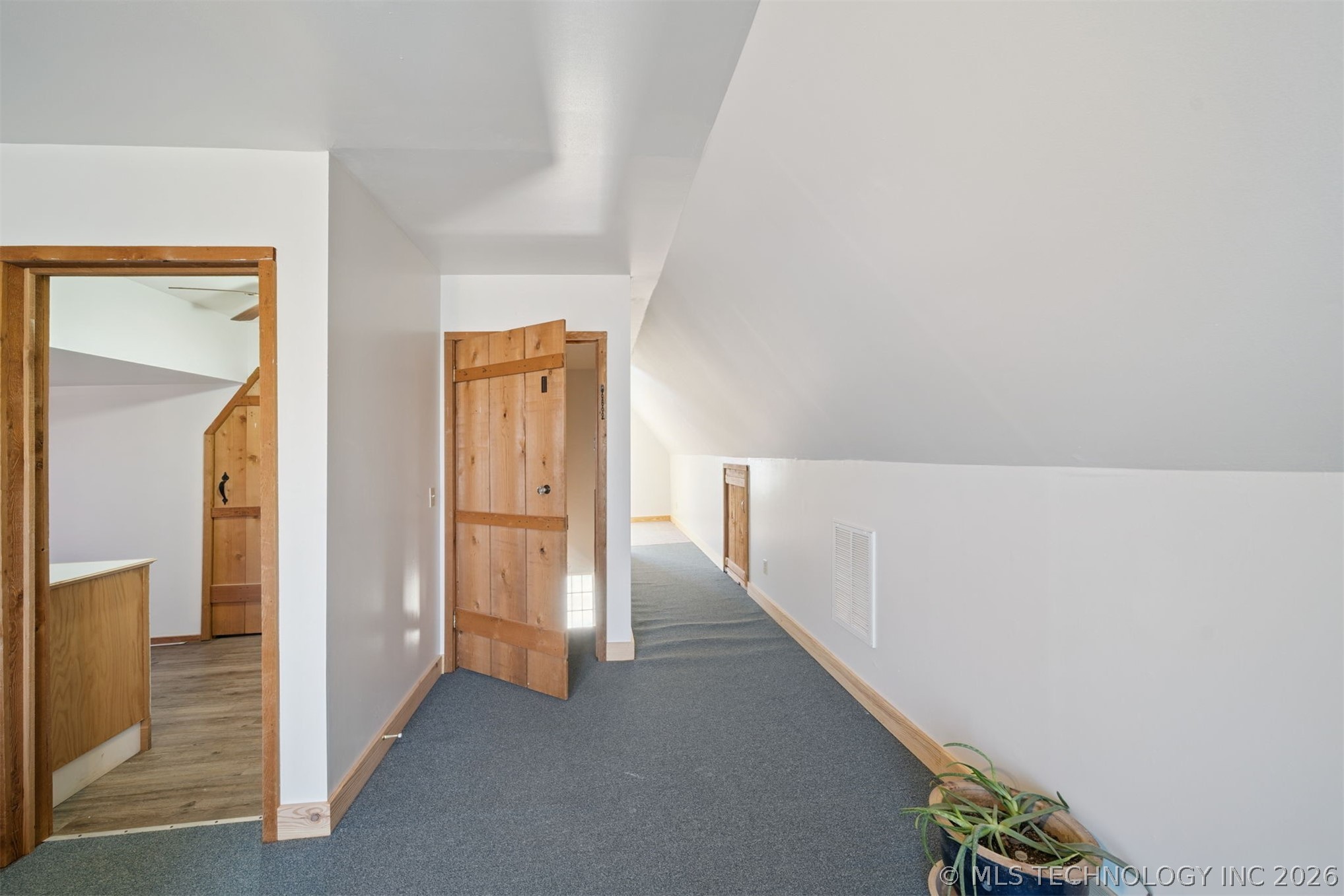 52469 W Highway 16 Highway Property Photo 21