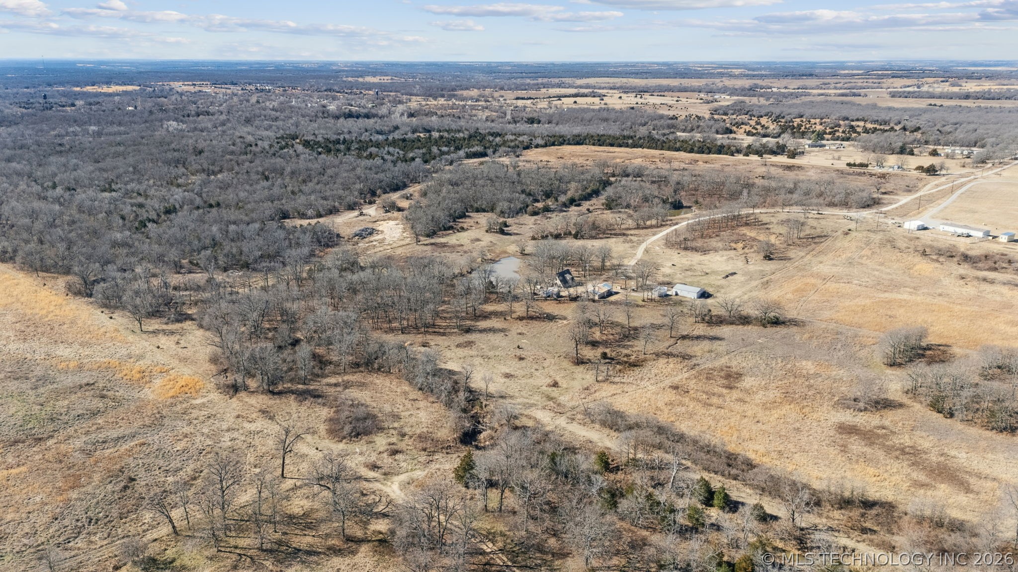52469 W Highway 16 Highway Property Photo 28