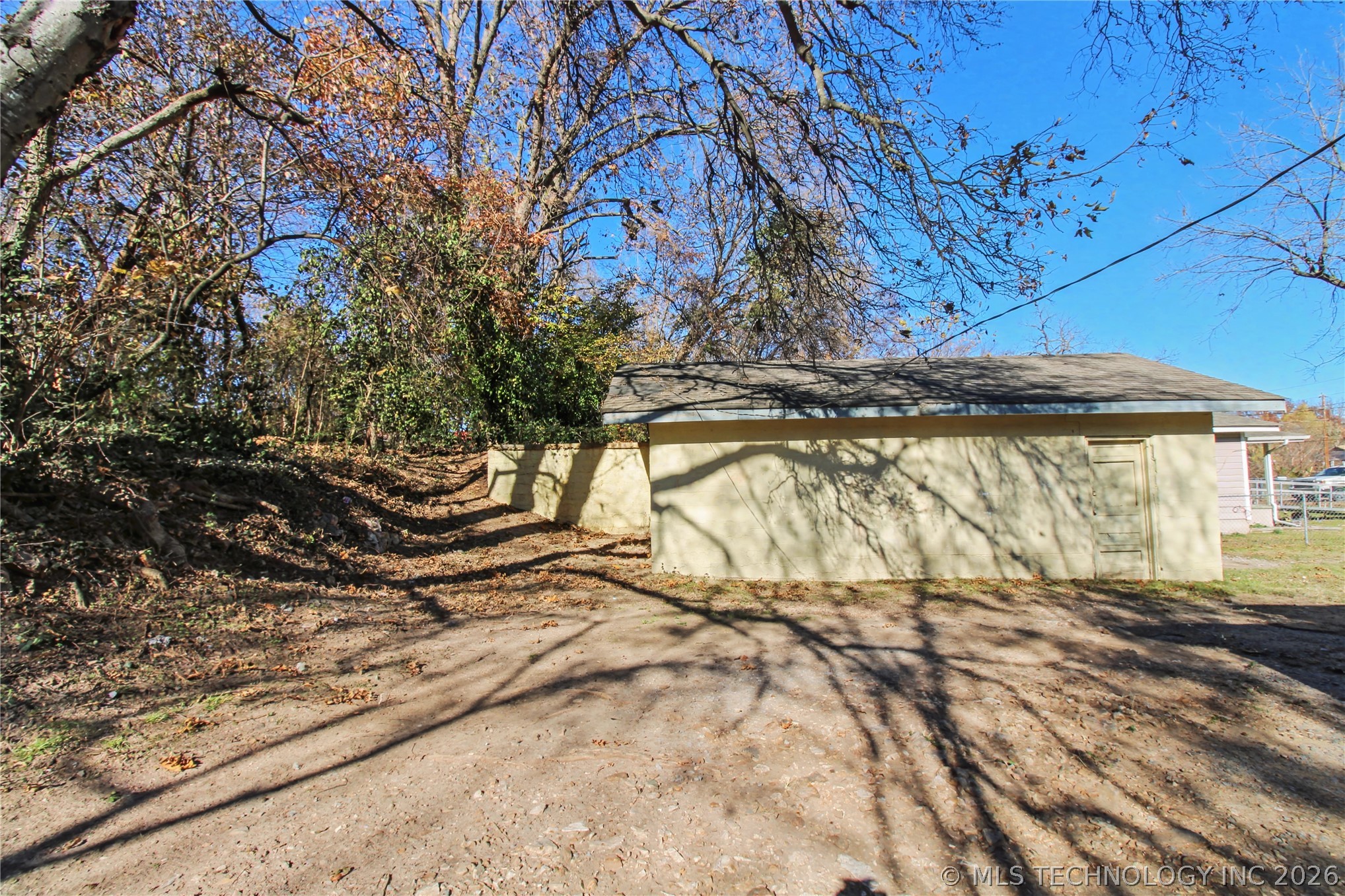 310 Wilson Avenue Property Photo 9