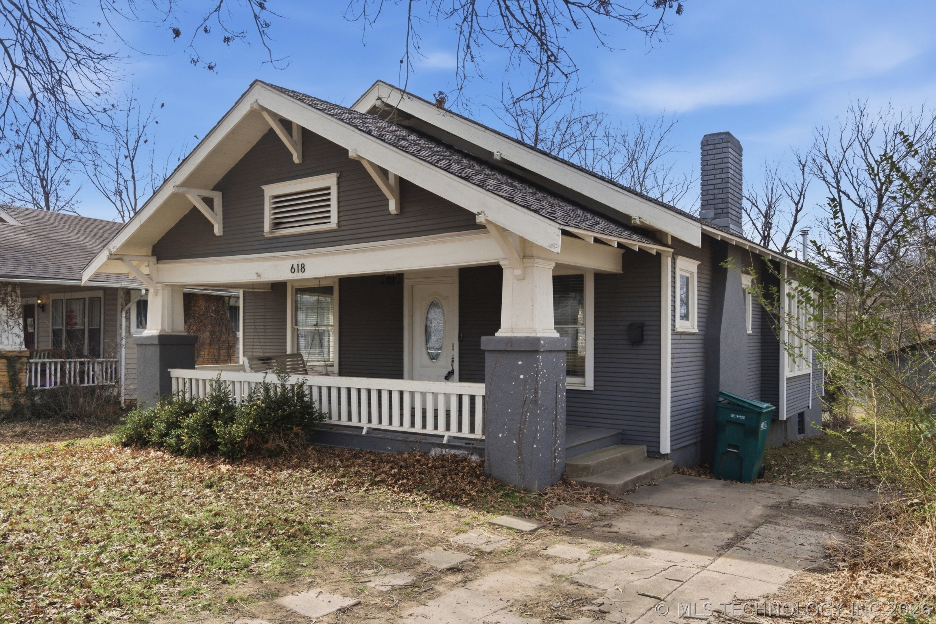 618 S Oak Street Property Photo 3