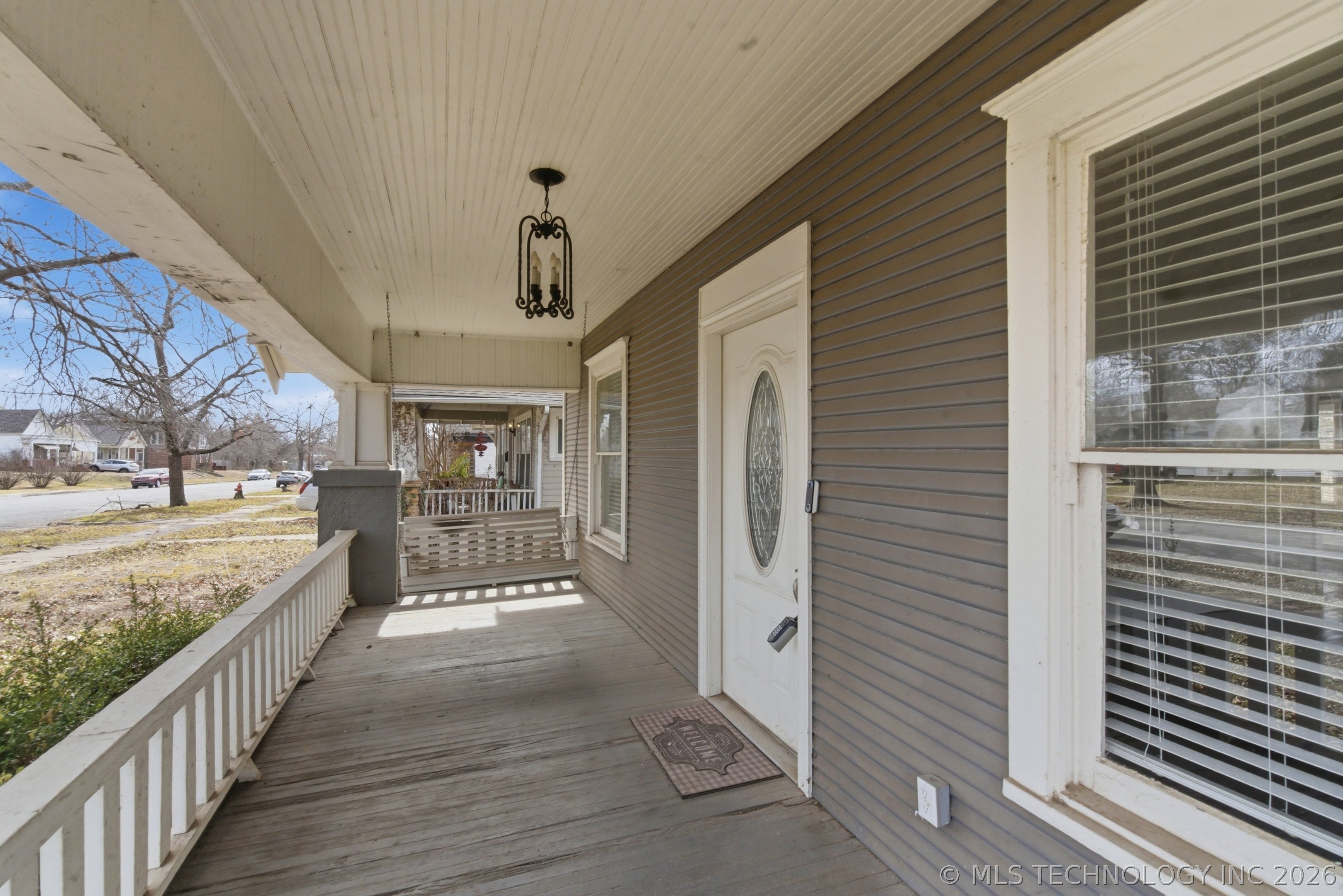 618 S Oak Street Property Photo 4