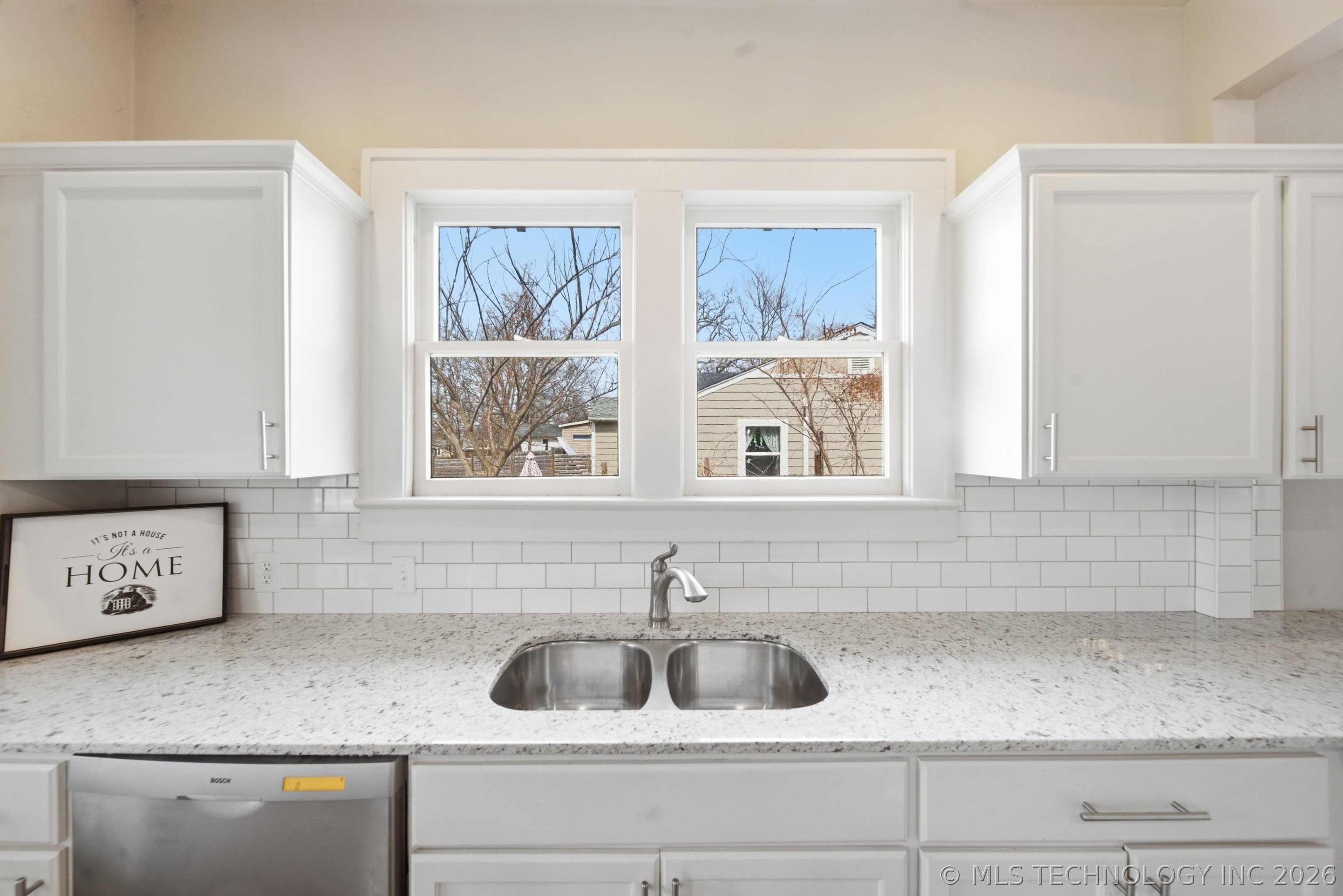 618 S Oak Street Property Photo 15
