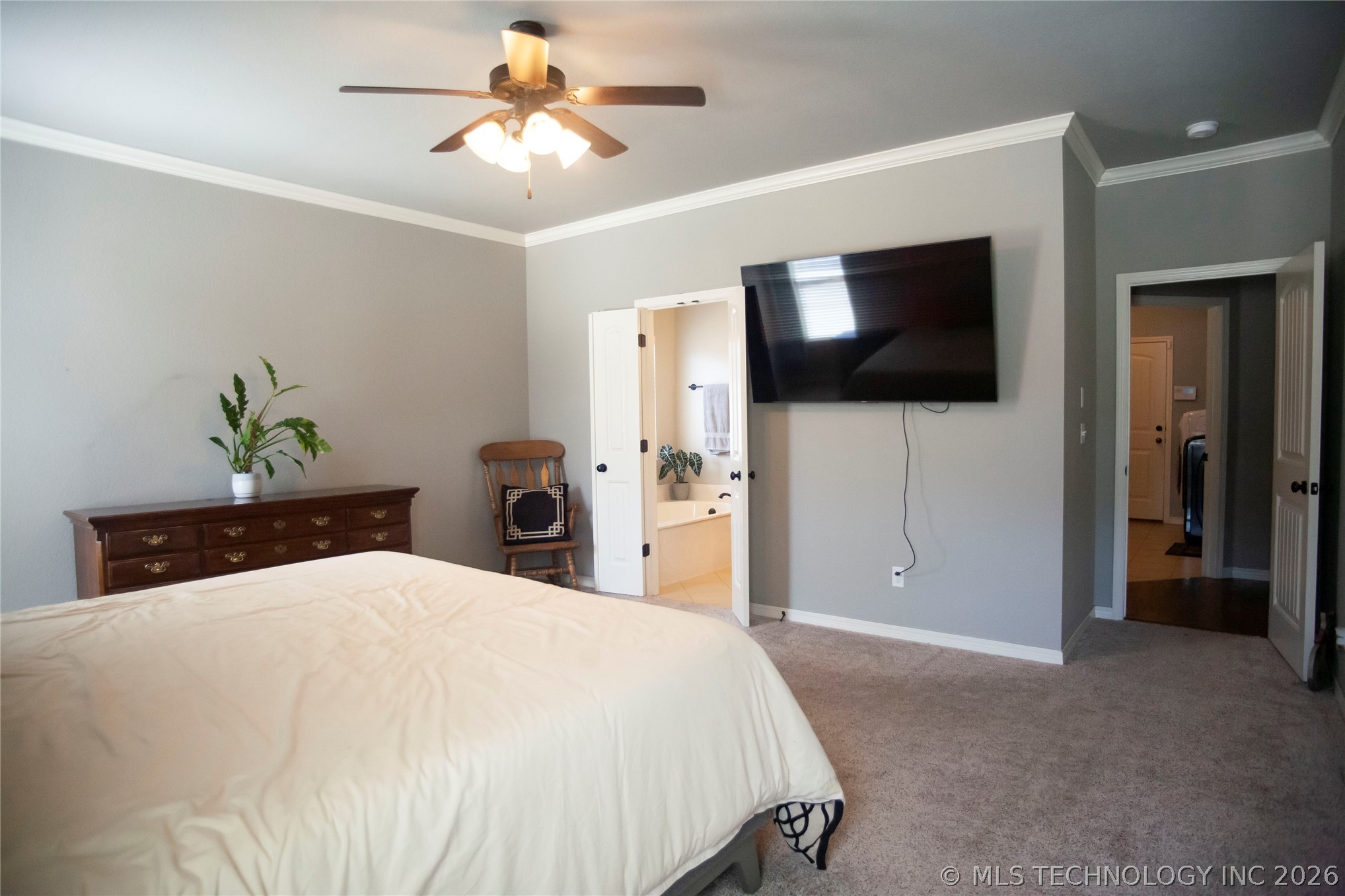 18628 E 43rd Place Property Photo 19