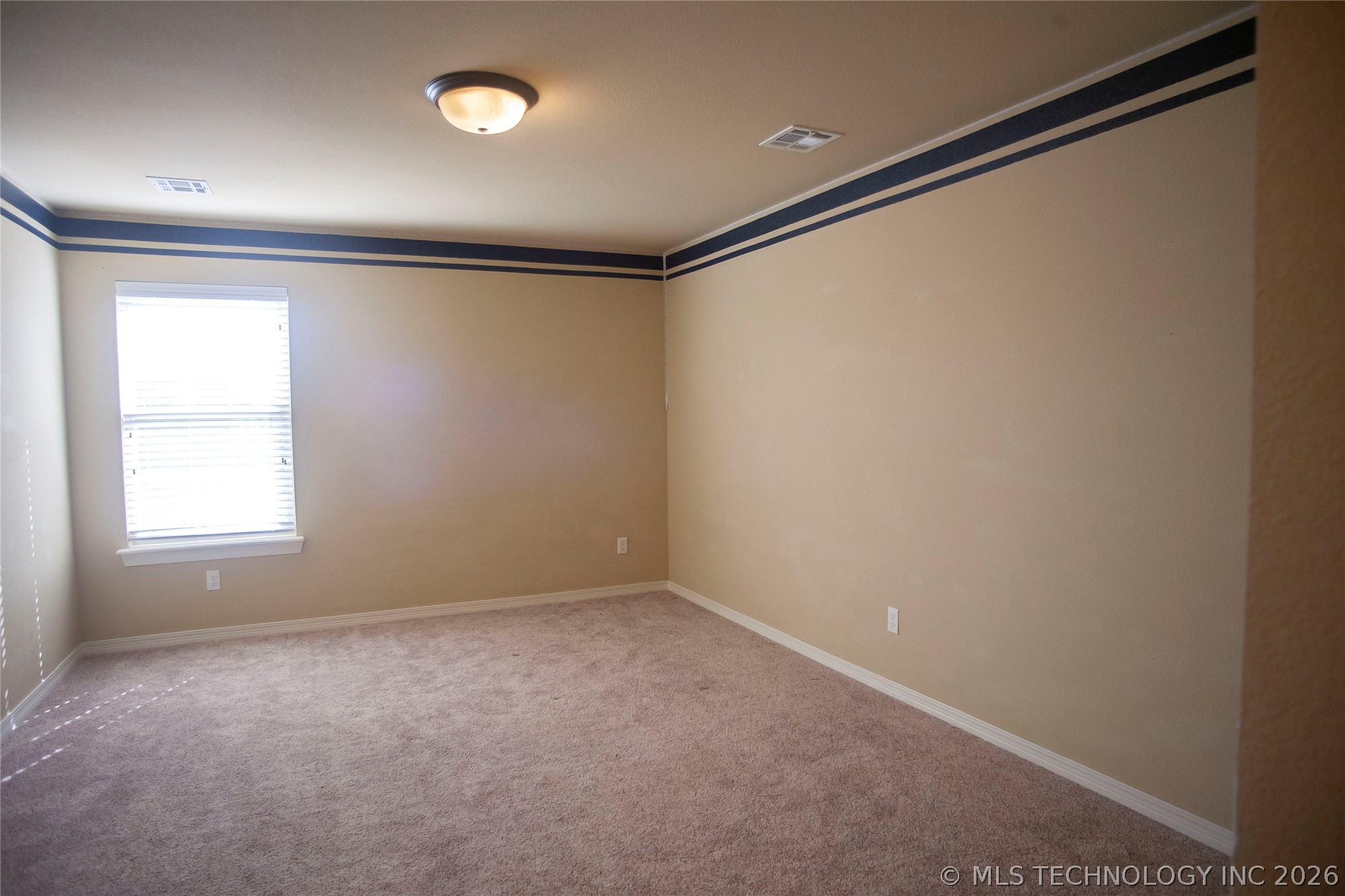 18628 E 43rd Place Property Photo 26