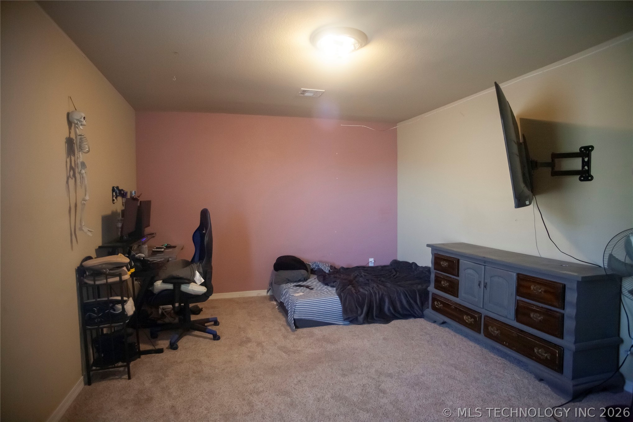 18628 E 43rd Place Property Photo 28