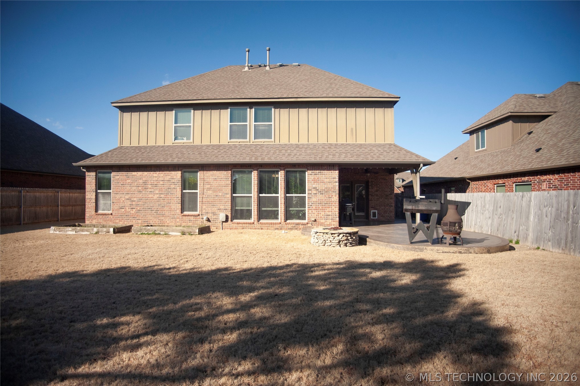 18628 E 43rd Place Property Photo 32