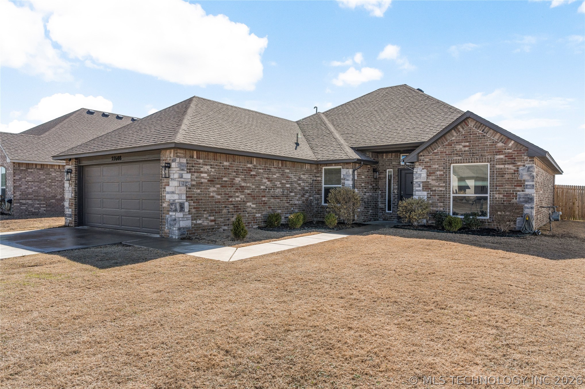 27608 E 109th Place S Property Photo 4