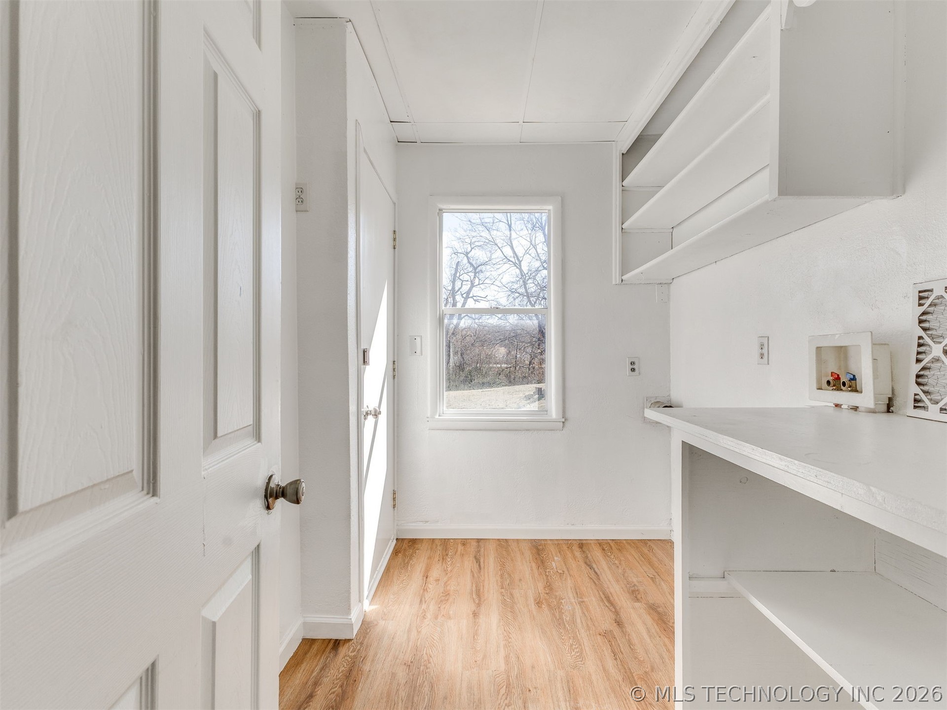 2524 W 51st Street Property Photo 11