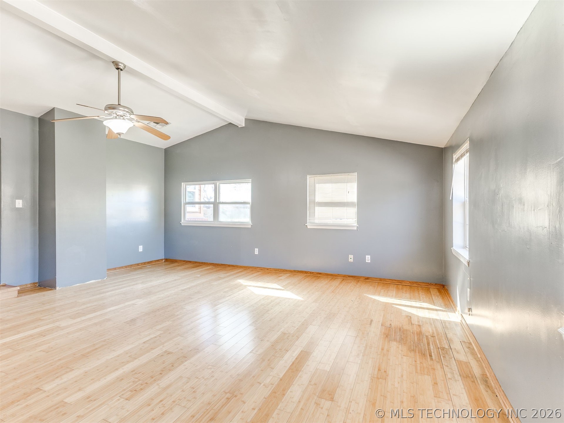 2524 W 51st Street Property Photo 15