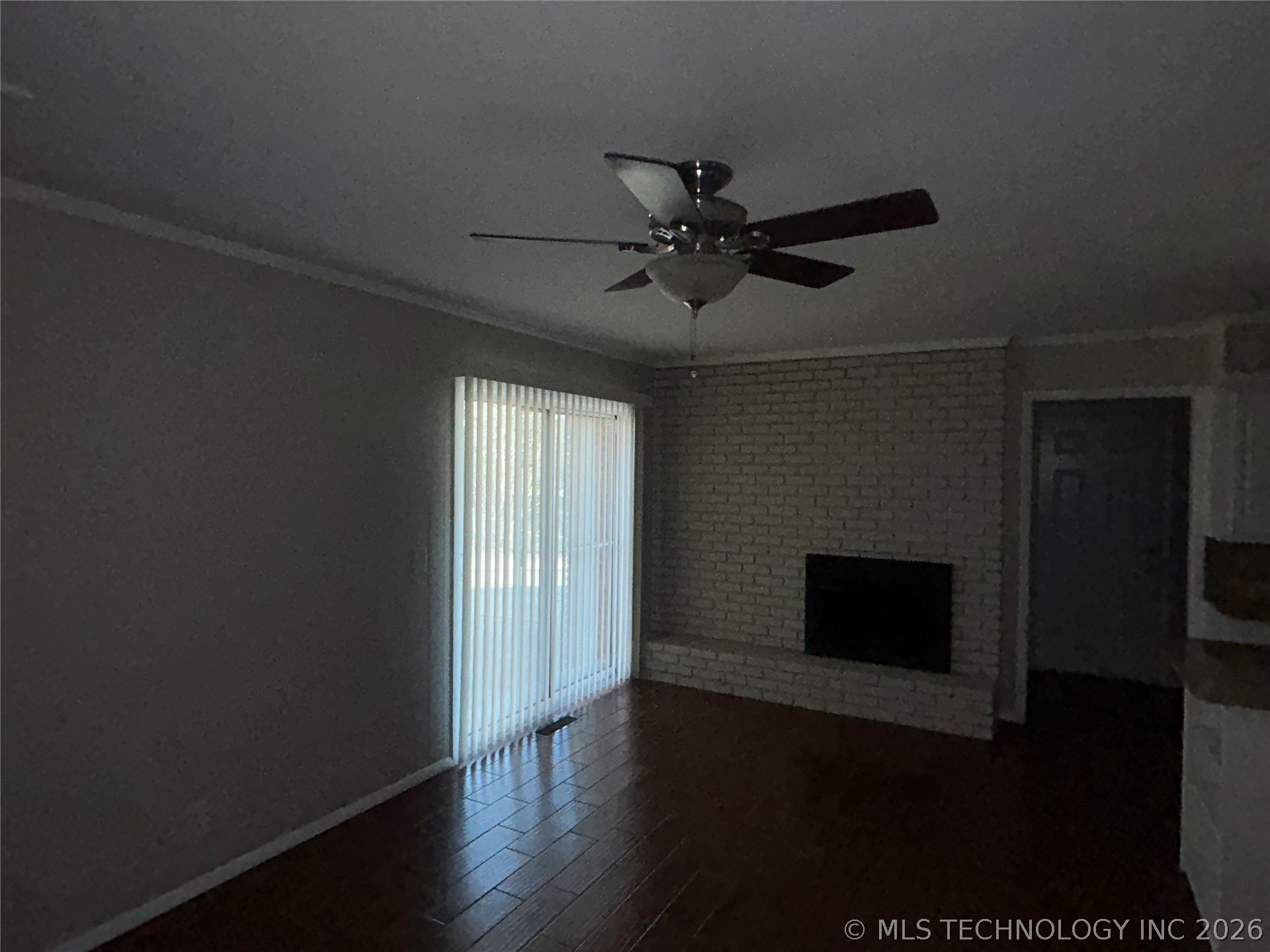 5406 E 25th Place Property Photo 9