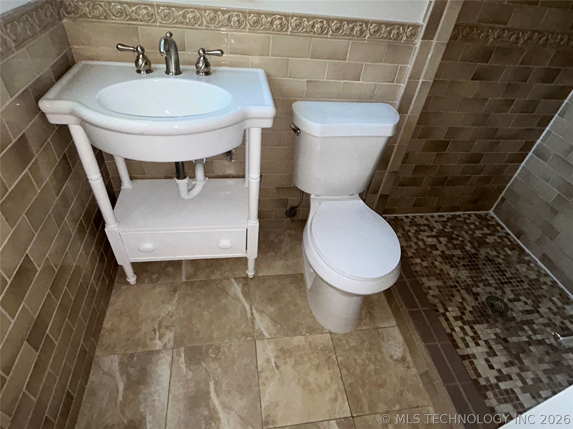 5406 E 25th Place Property Photo 19