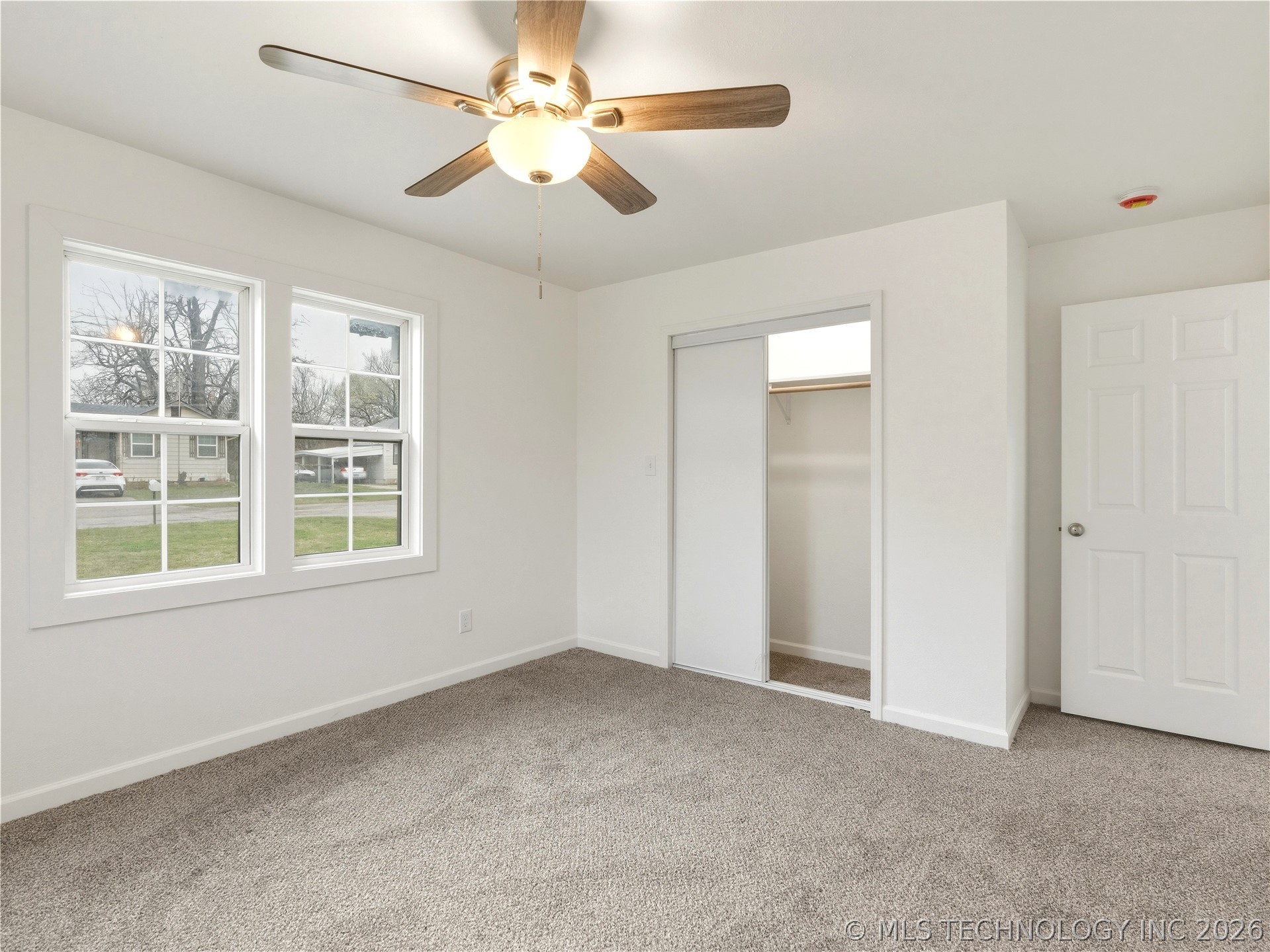 912 W 13th Street Property Photo 18