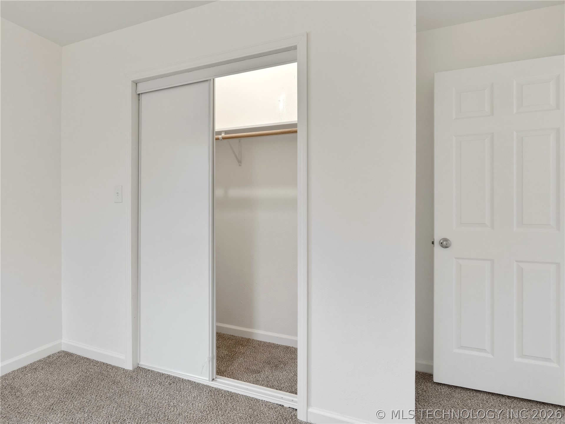 912 W 13th Street Property Photo 20