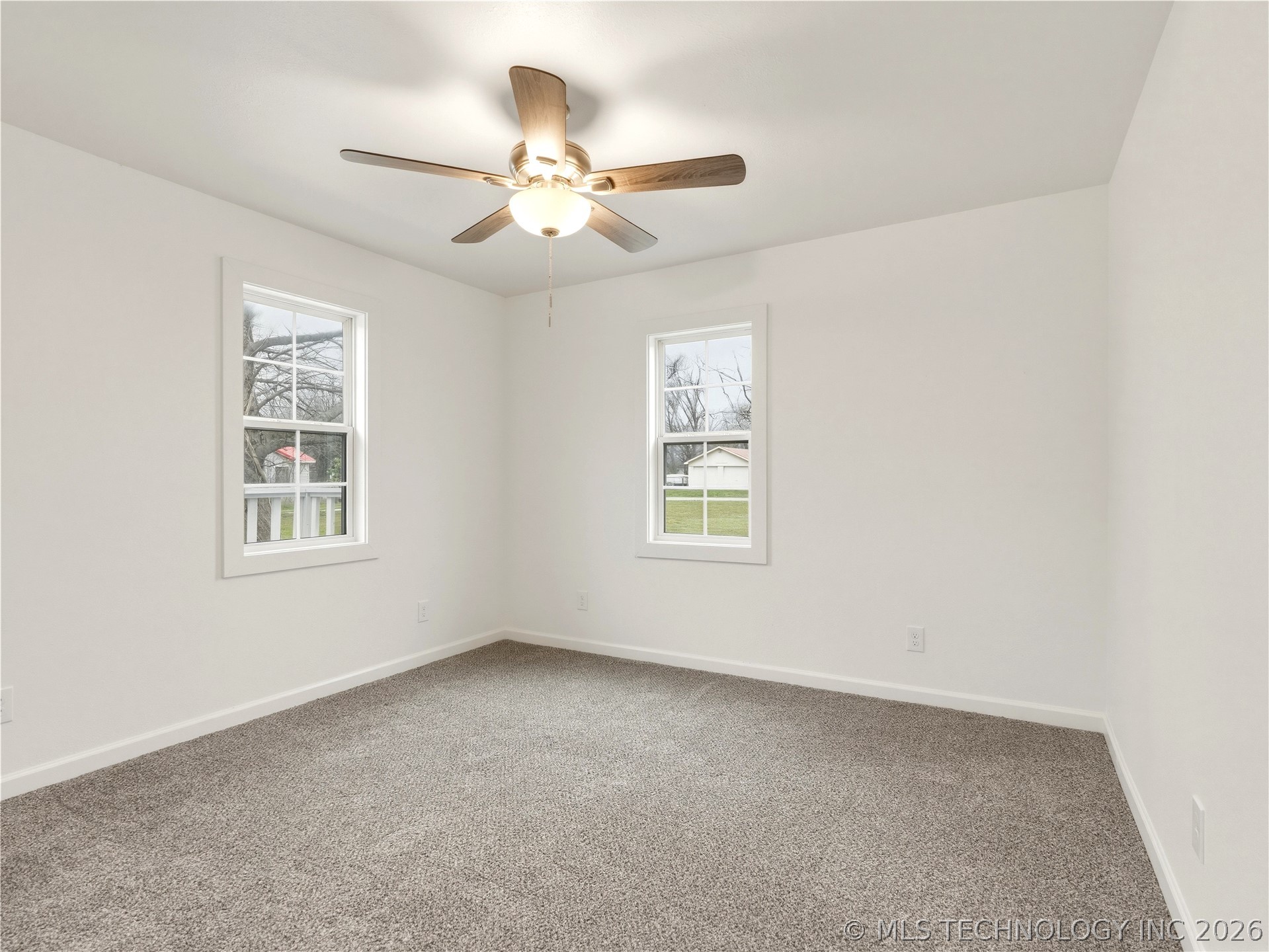912 W 13th Street Property Photo 26