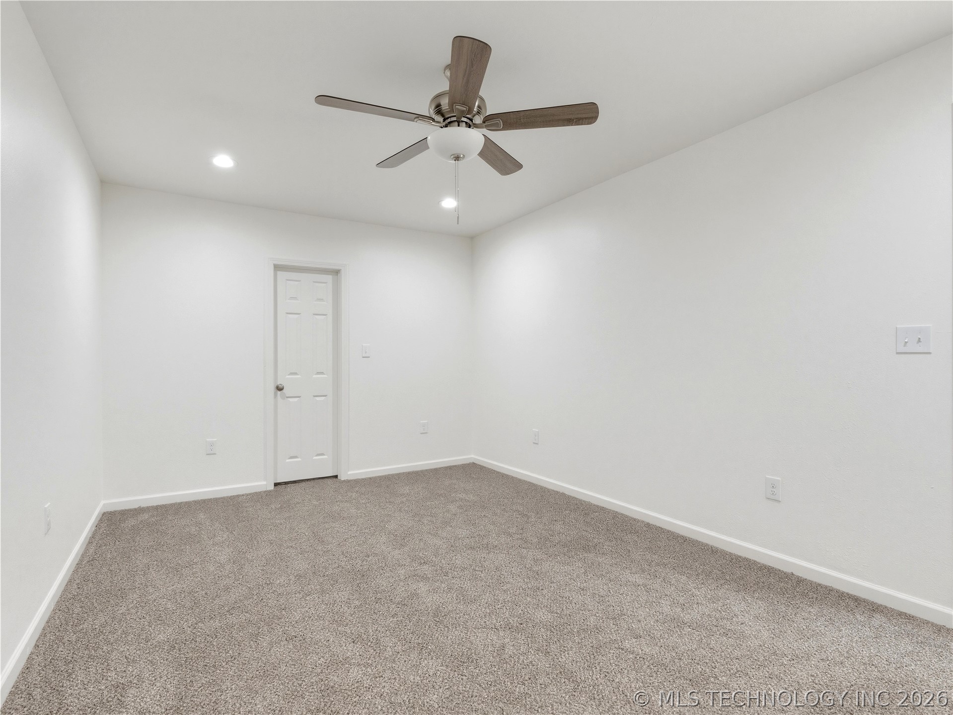 912 W 13th Street Property Photo 30