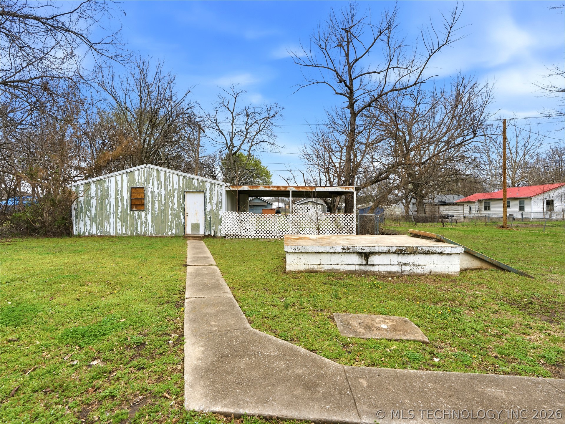 912 W 13th Street Property Photo 41