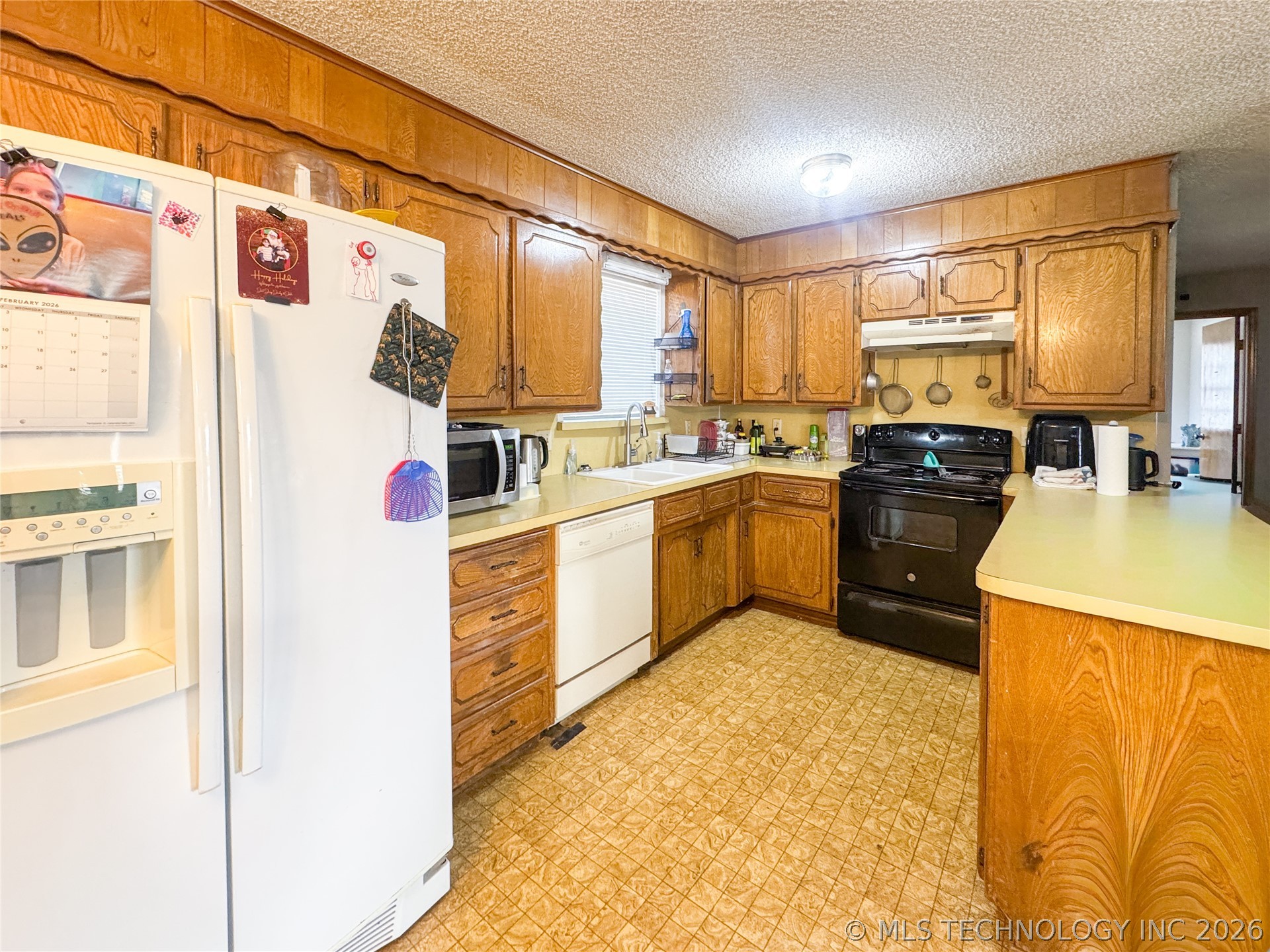 226 Orchard Property Photo 4