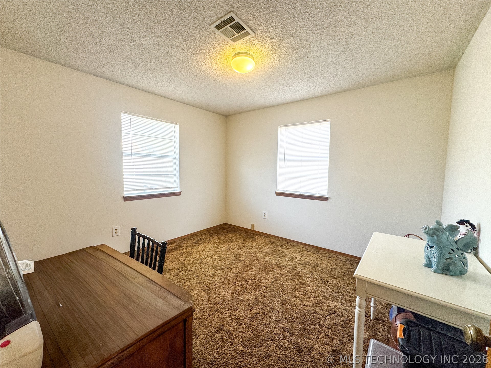 226 Orchard Property Photo 7