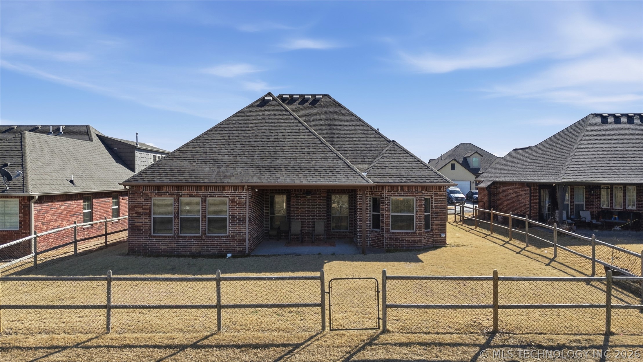 18305 E 47th Street Property Photo 19