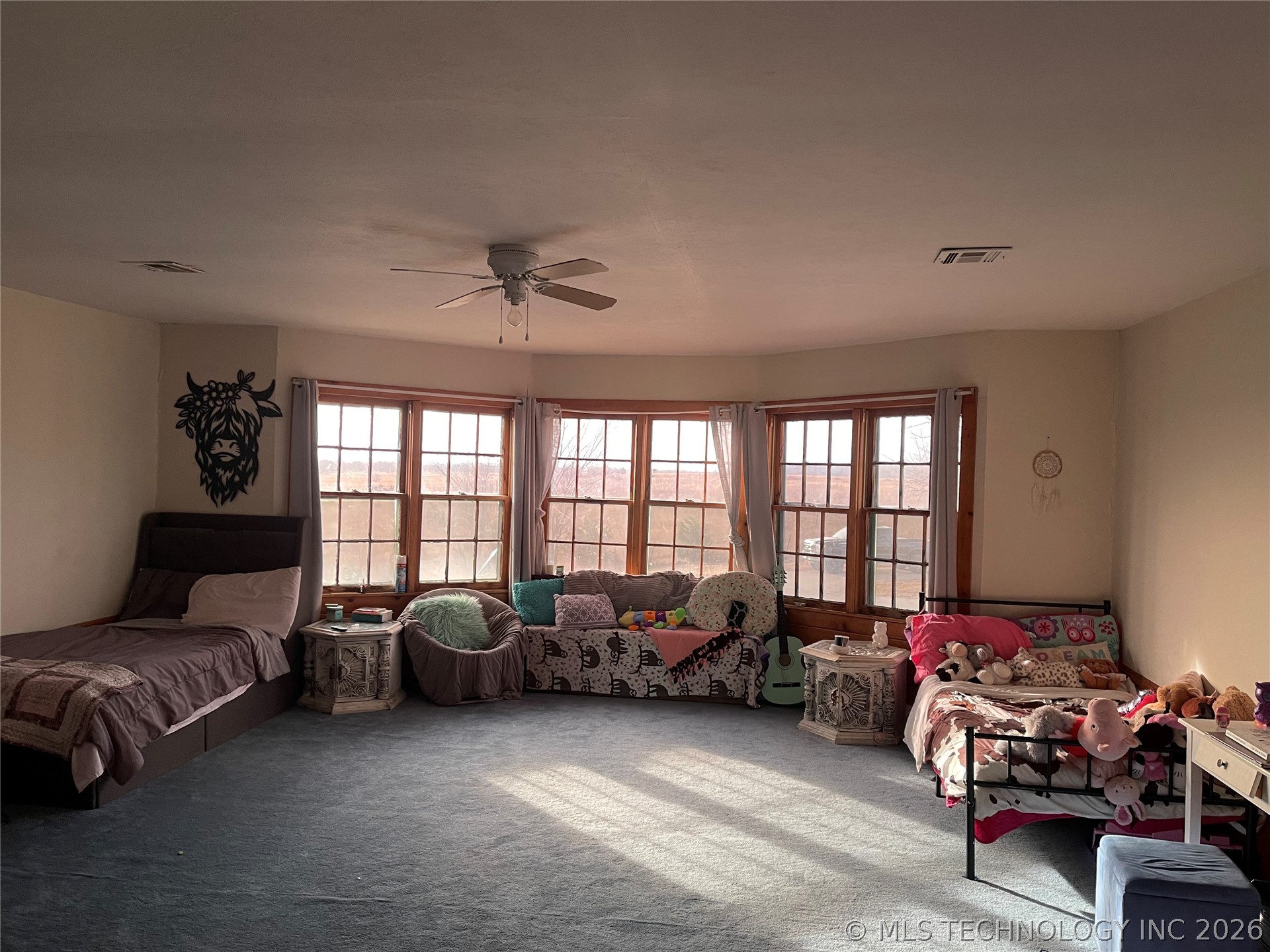 438474 E 350th Road Property Photo 4
