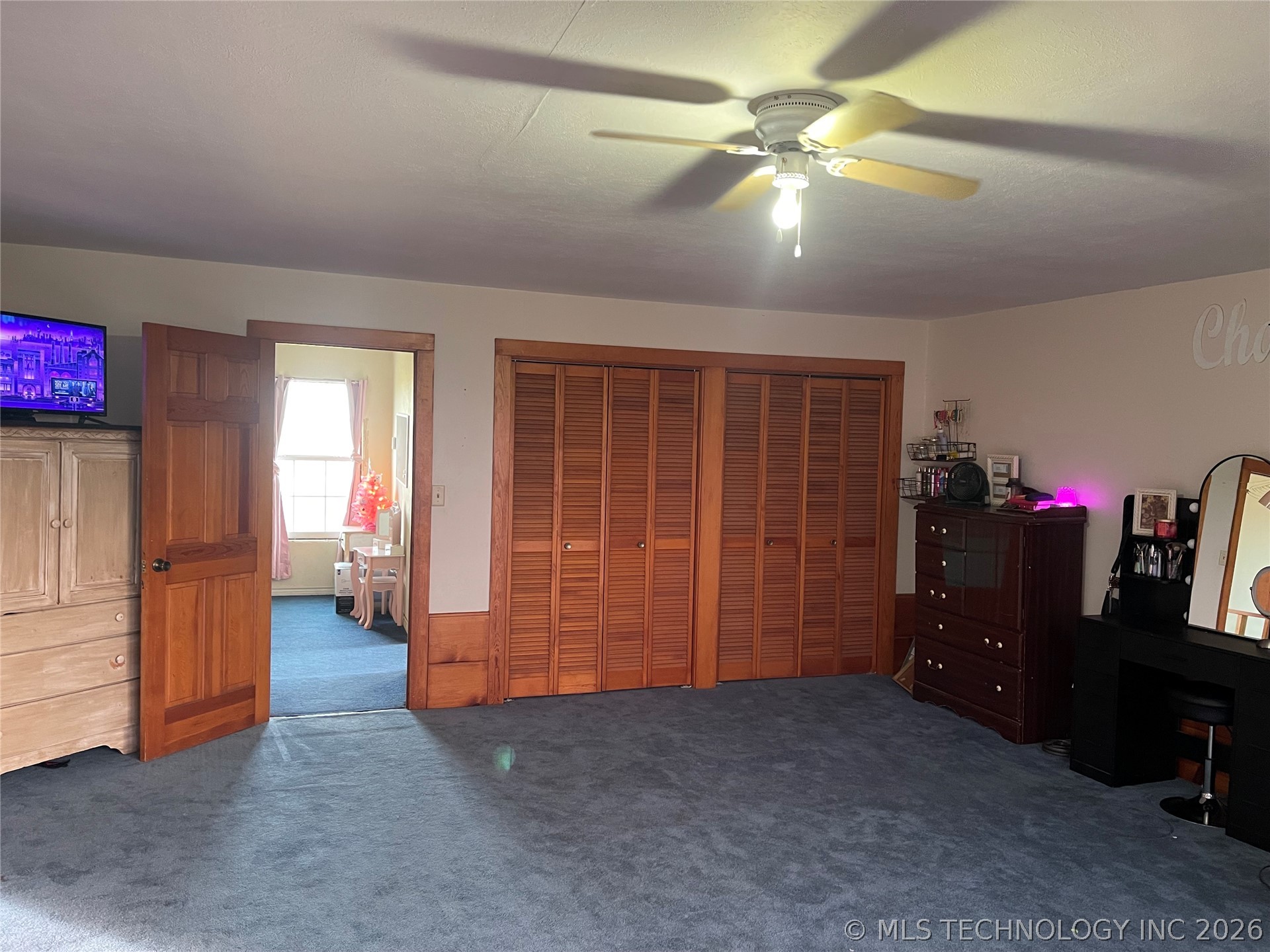 438474 E 350th Road Property Photo 6
