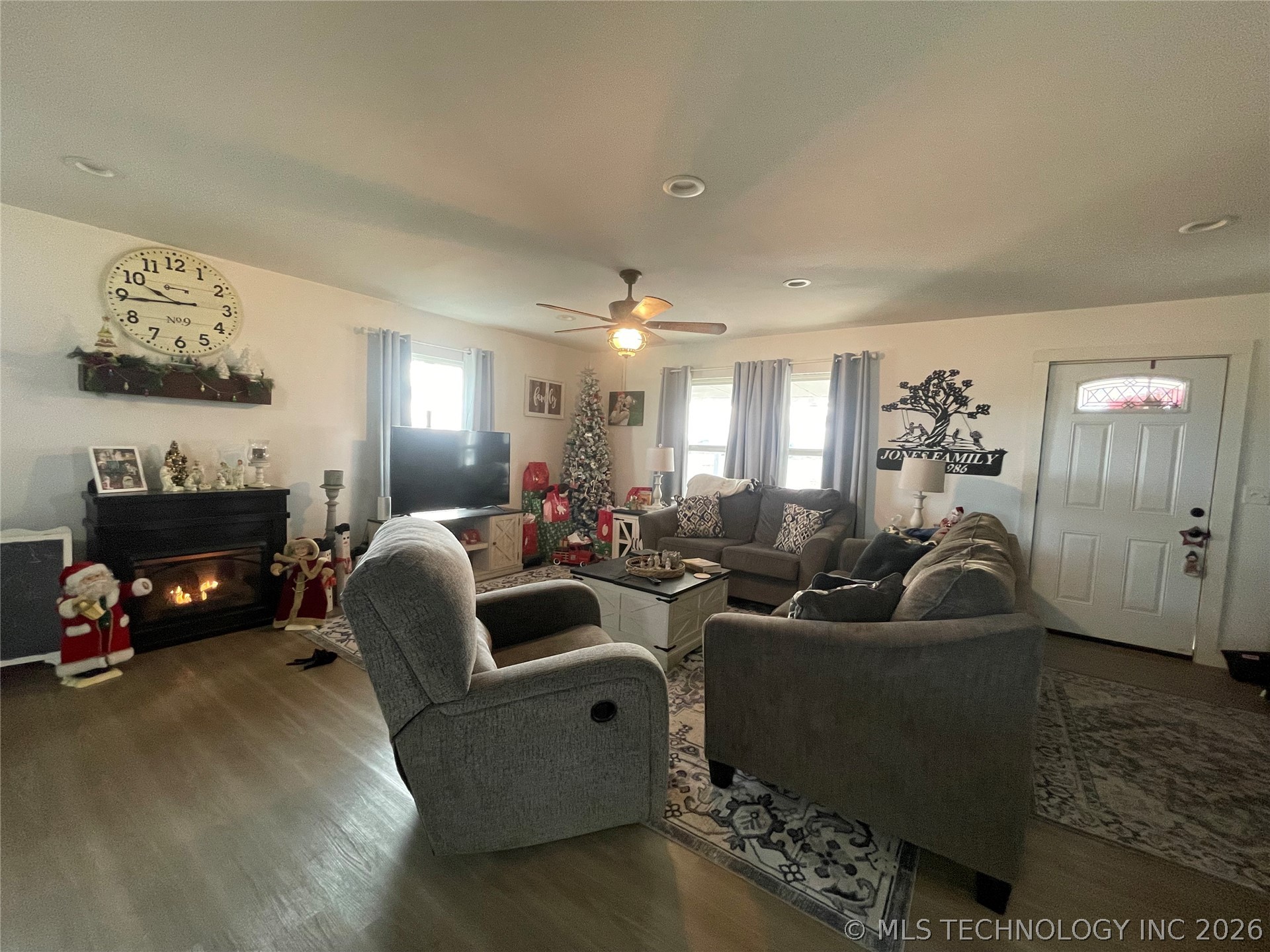 438474 E 350th Road Property Photo 23