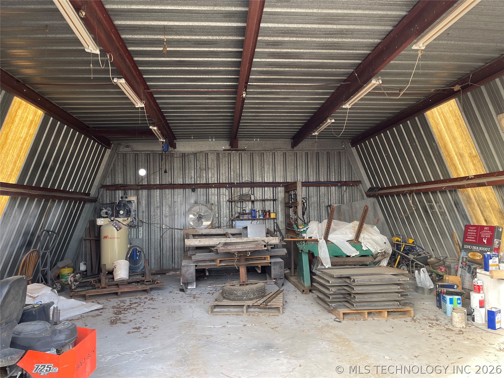 438474 E 350th Road Property Photo 45