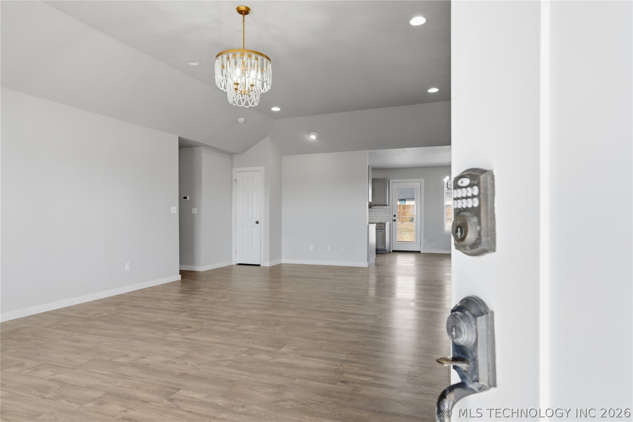 408 Nw 8th Street Property Photo 15
