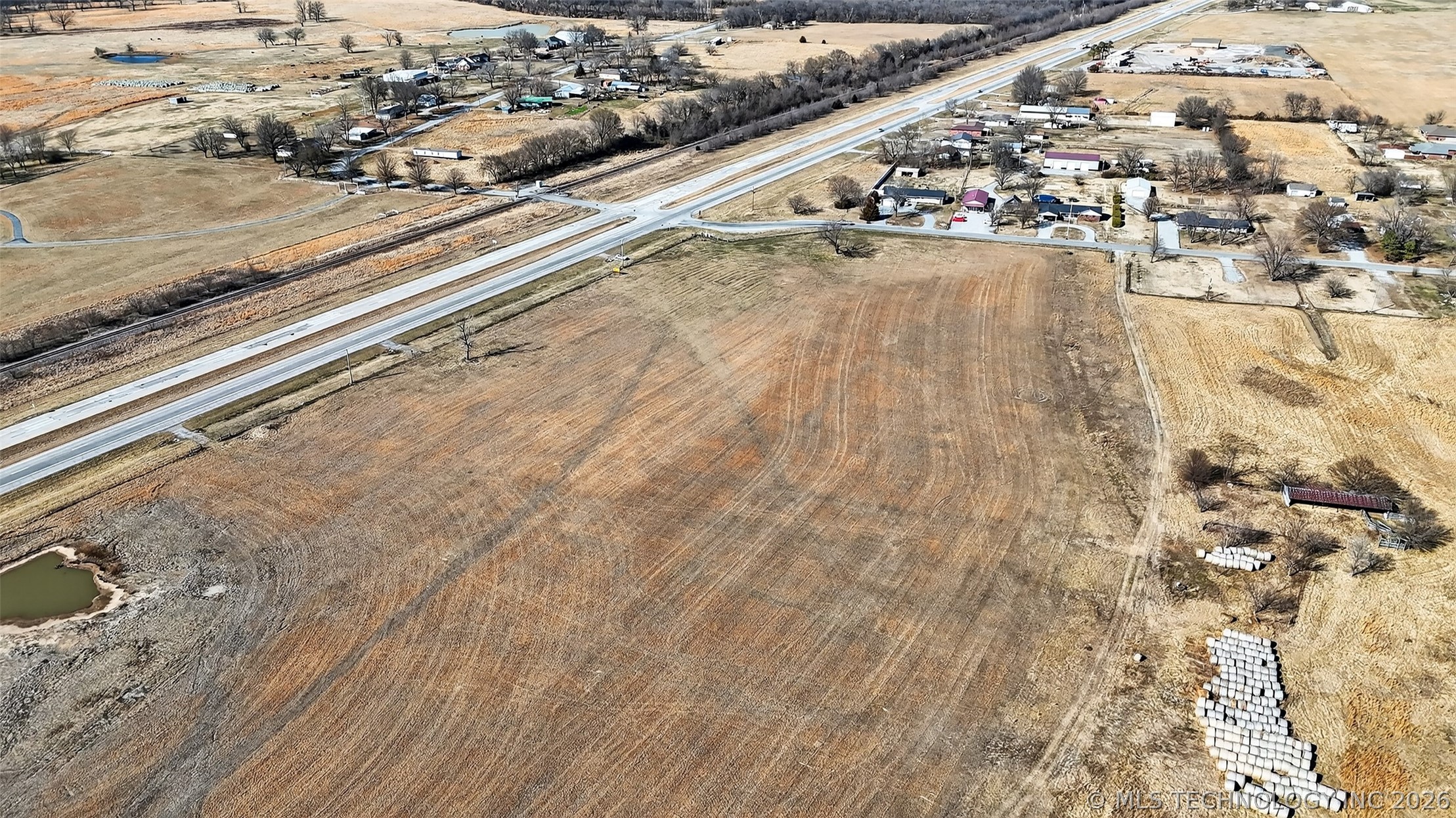 Hwy 69 Property Photo 3