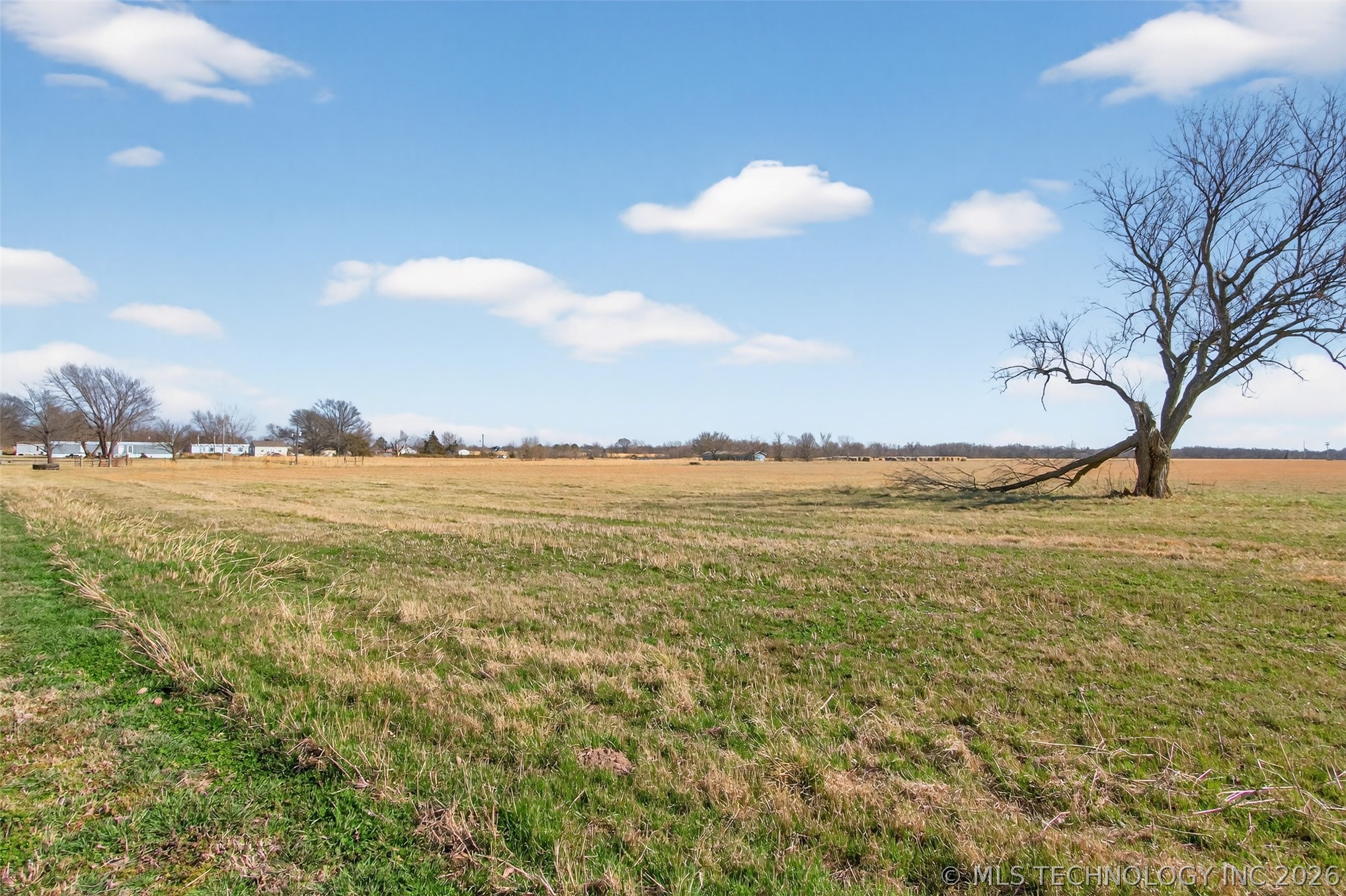 Hwy 69 Property Photo 8