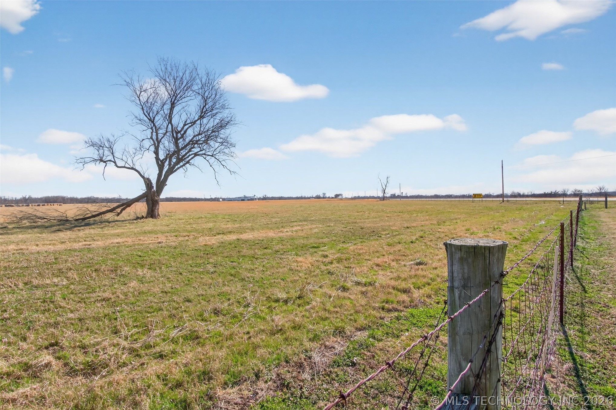 Hwy 69 Property Photo 10