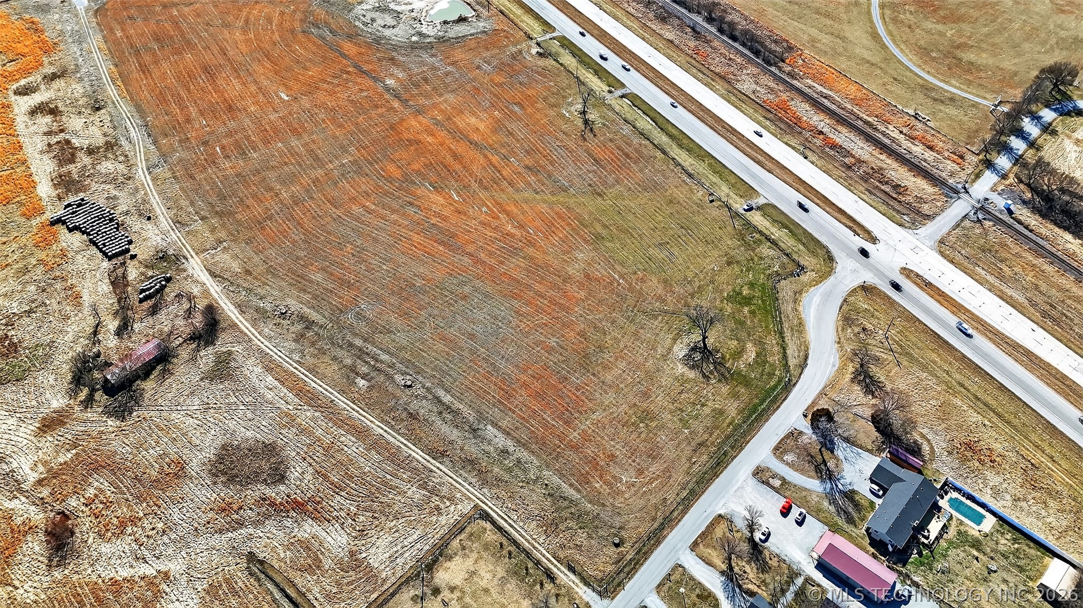 Hwy 69 Property Photo 12