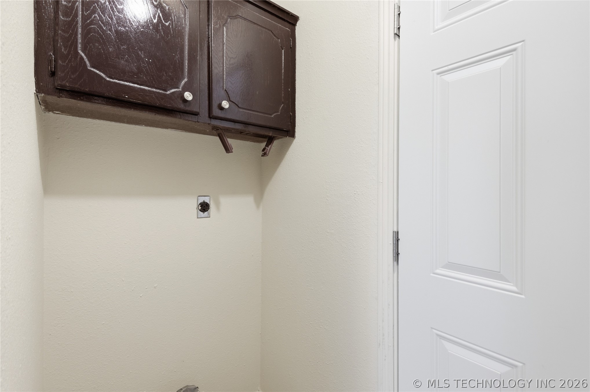 2026 Deer Run Circle Property Photo 13