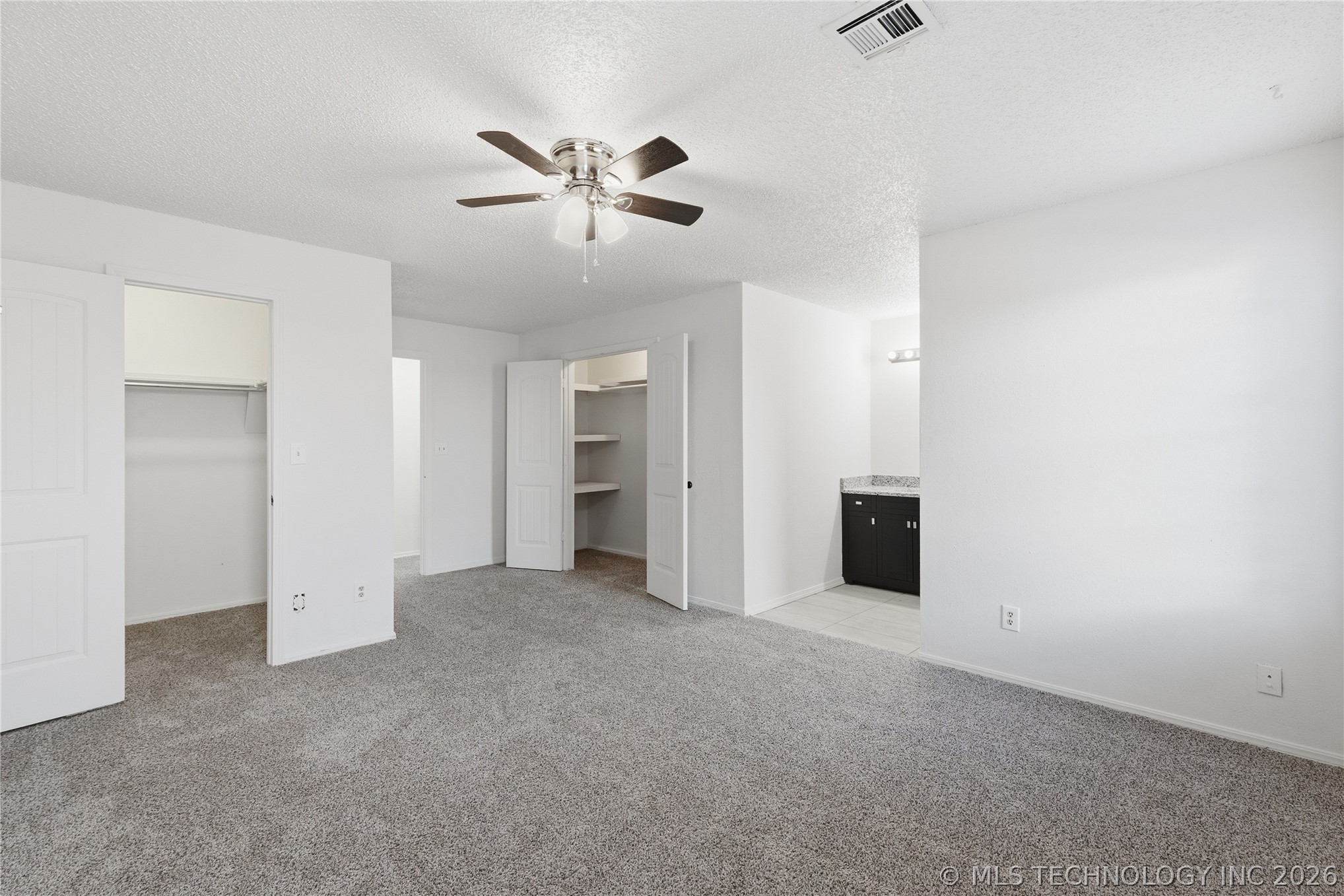 2026 Deer Run Circle Property Photo 16