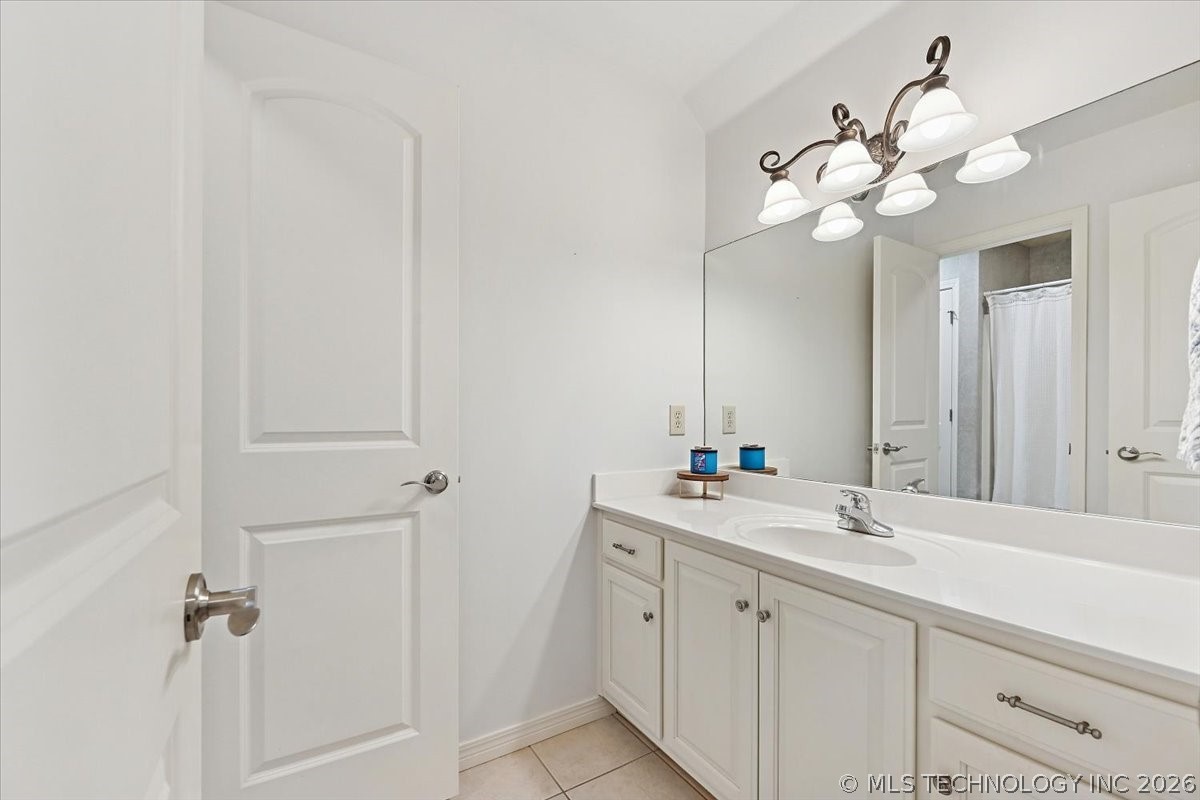 3034 E 115th Street S Property Photo 48