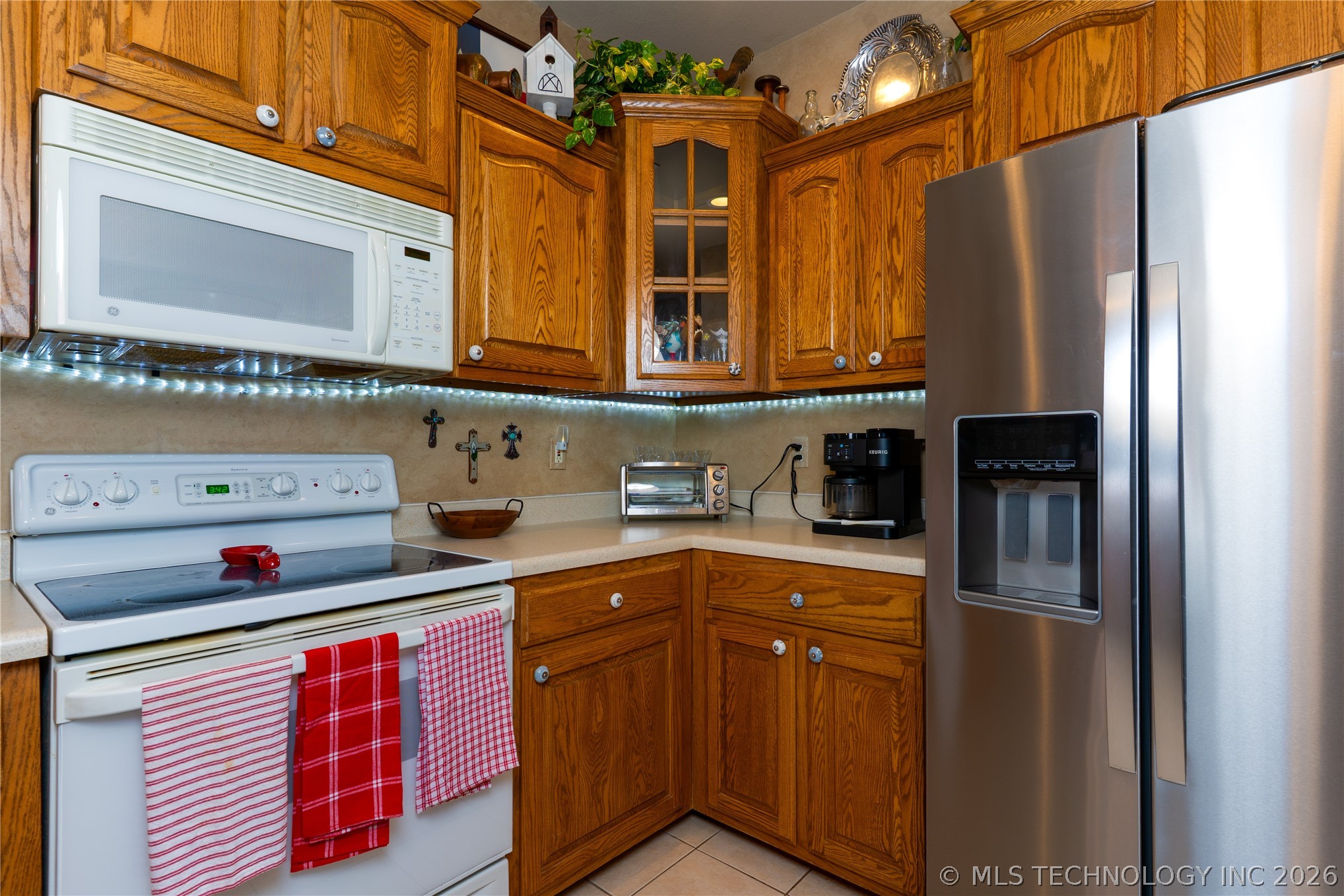 8126 E 74th Court Property Photo 8