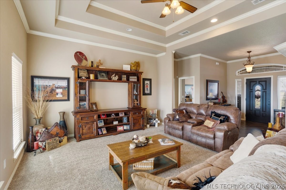 42 Deer Run Property Photo 5