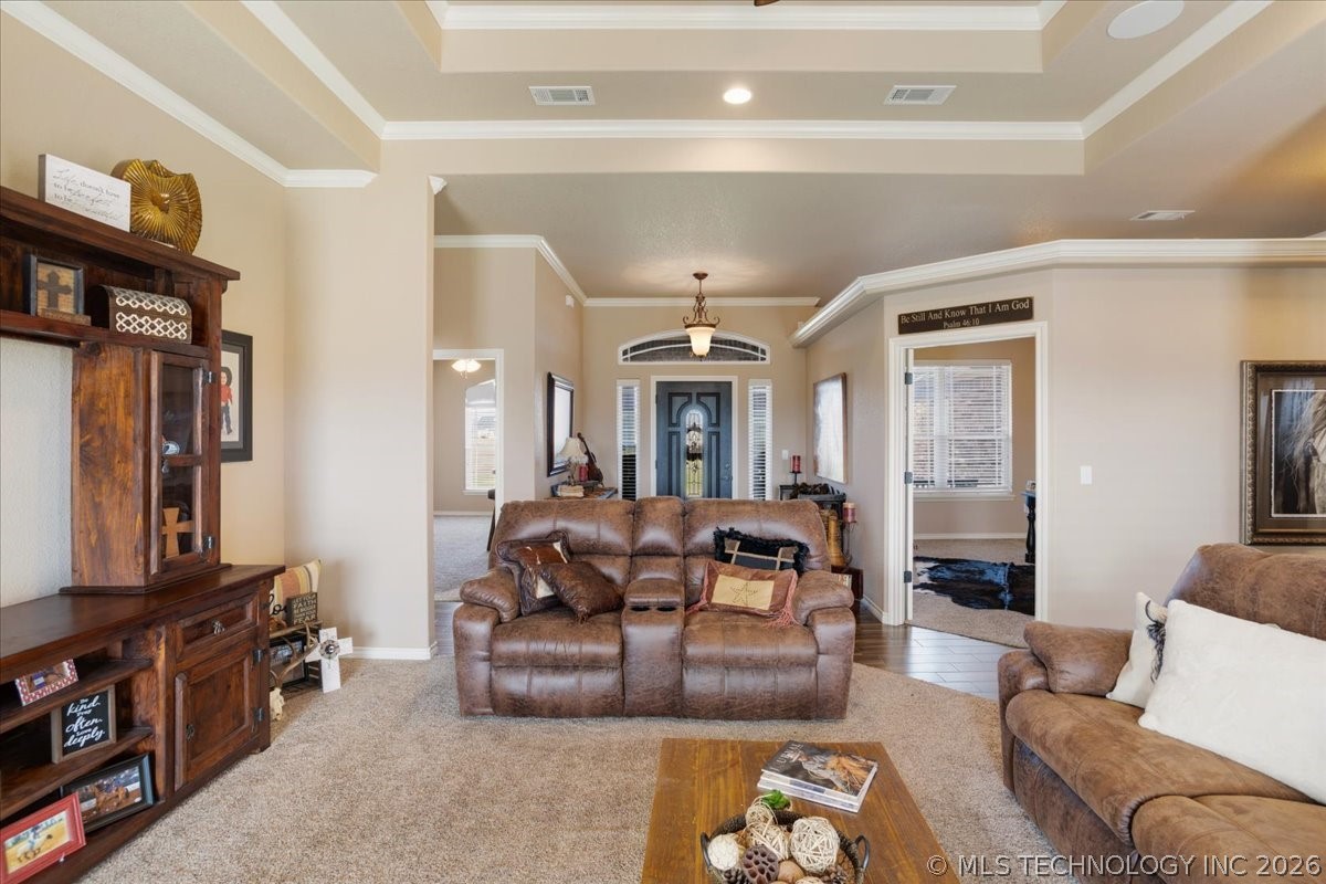 42 Deer Run Property Photo 6