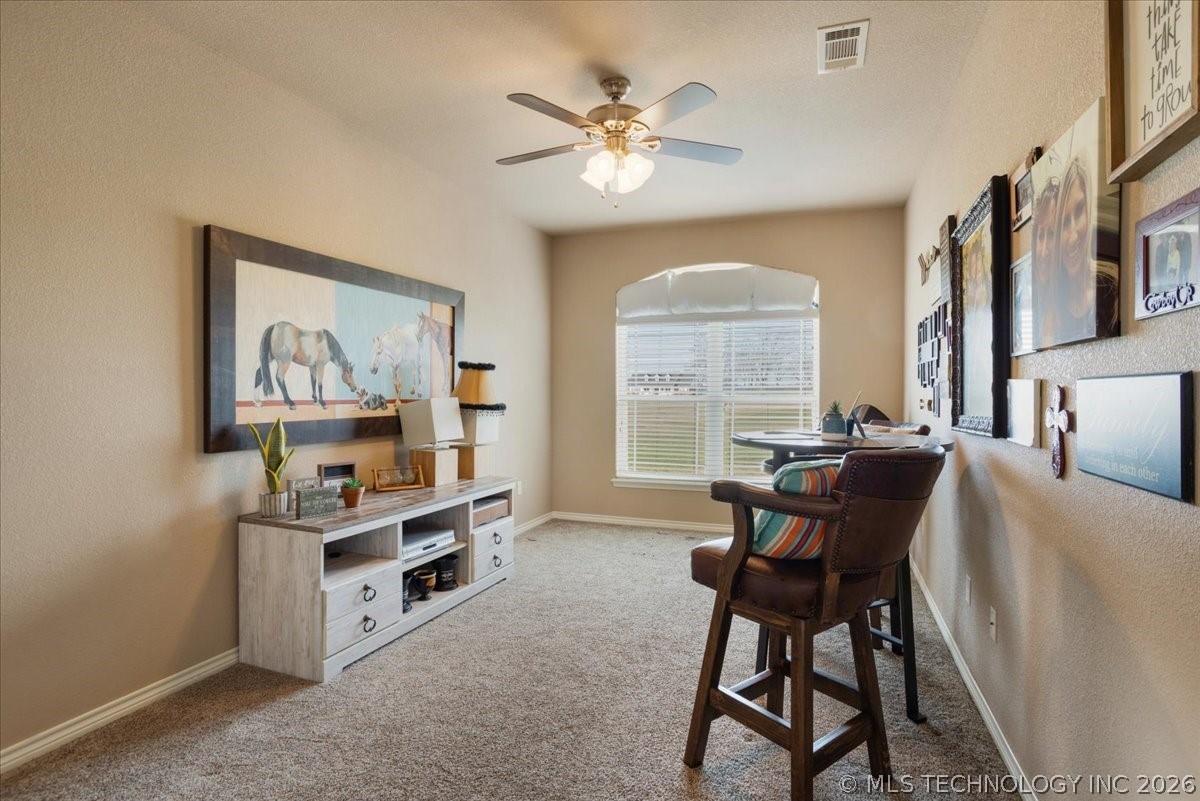 42 Deer Run Property Photo 12