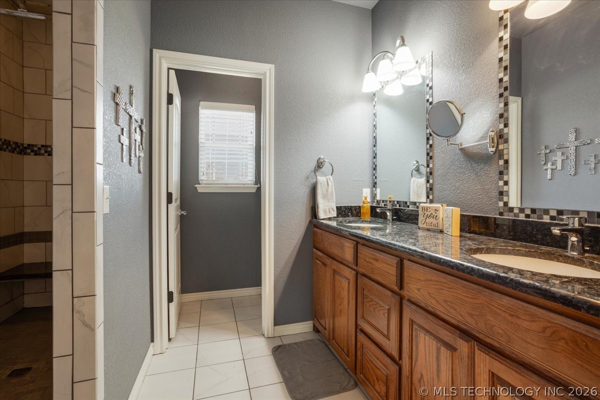 42 Deer Run Property Photo 16