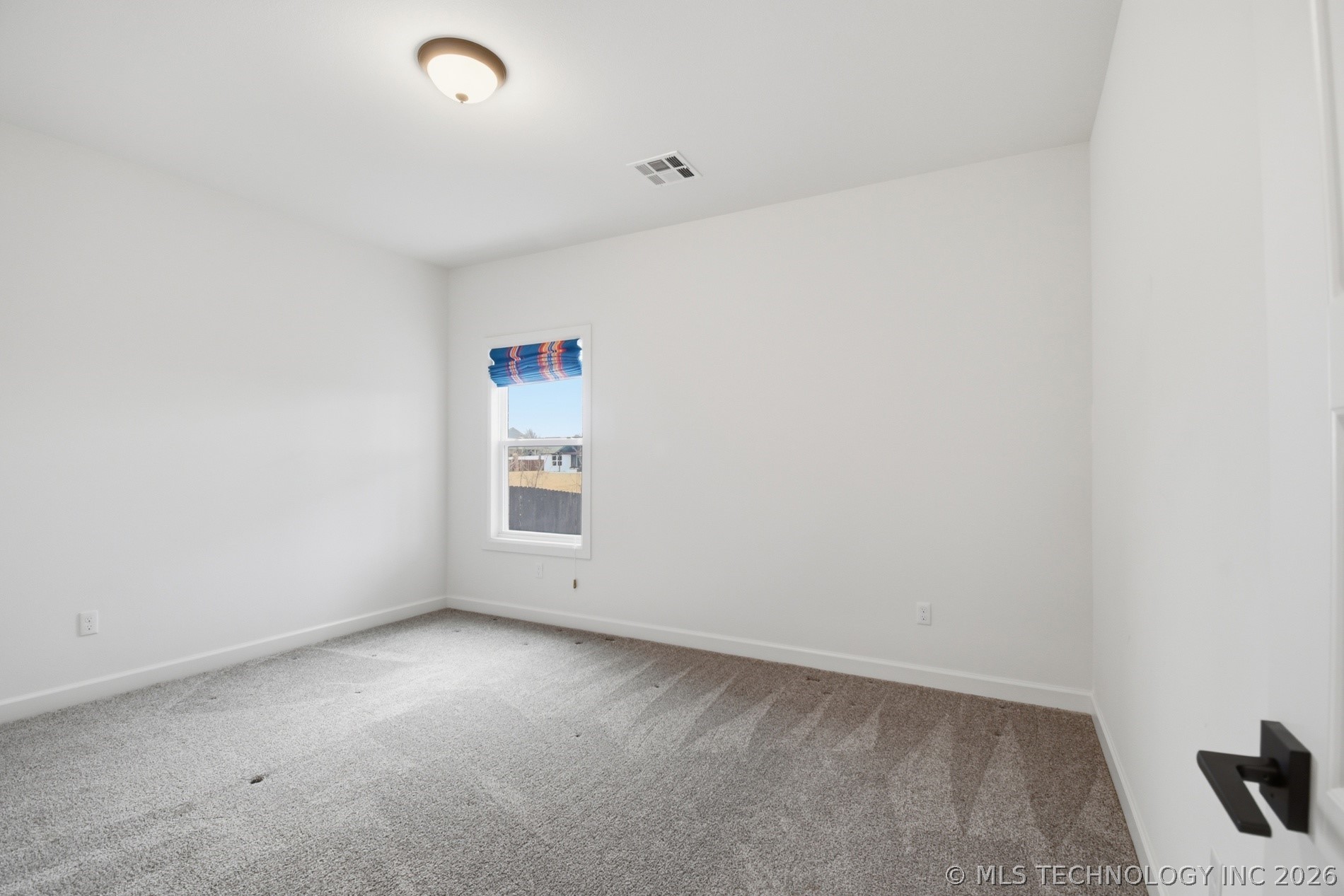809 E Edgewater Place Property Photo 33