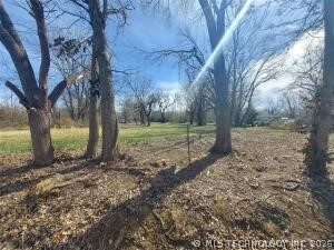 0000 N 1st Street Property Photo 1